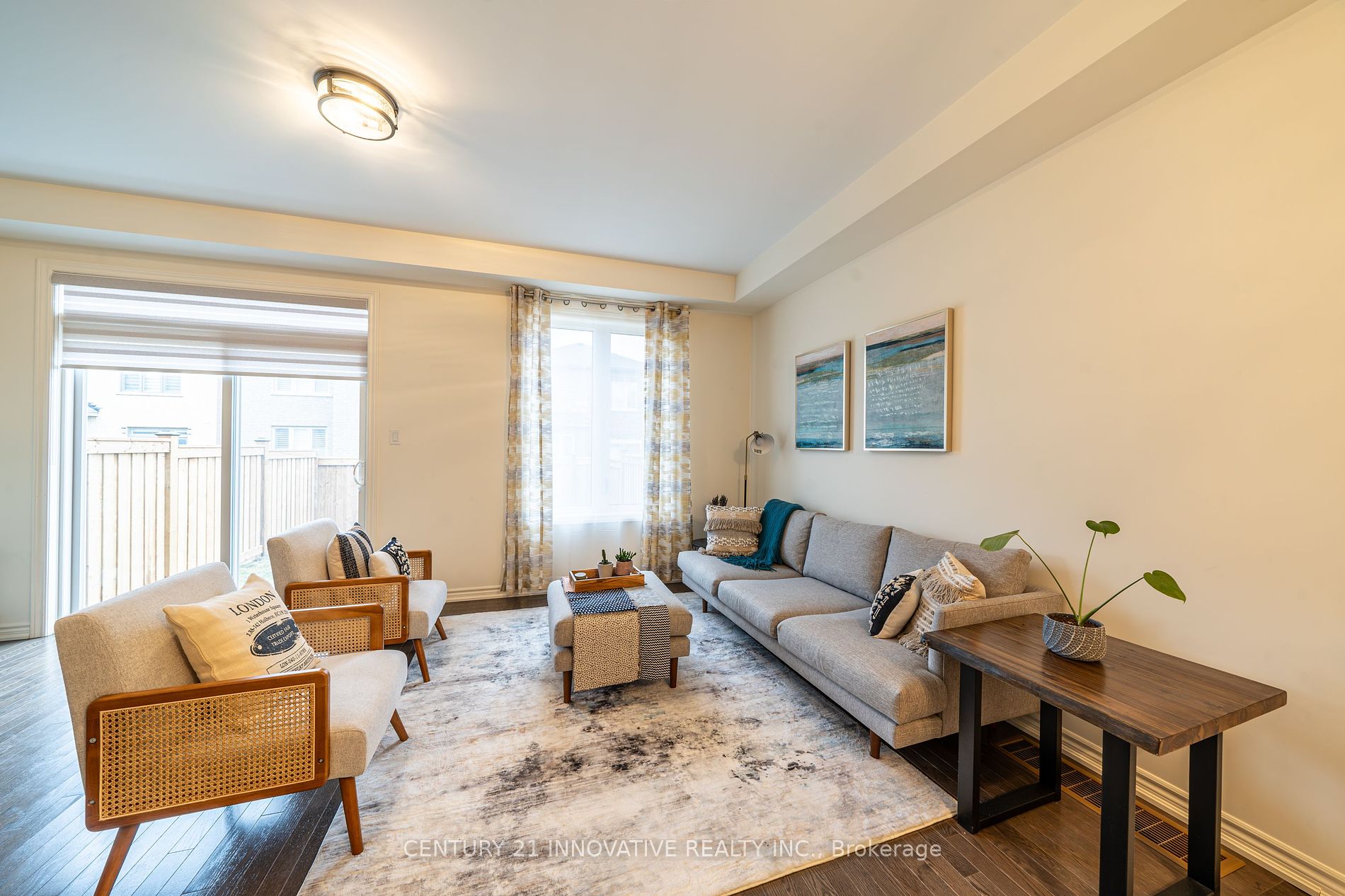116 Ogston Cres