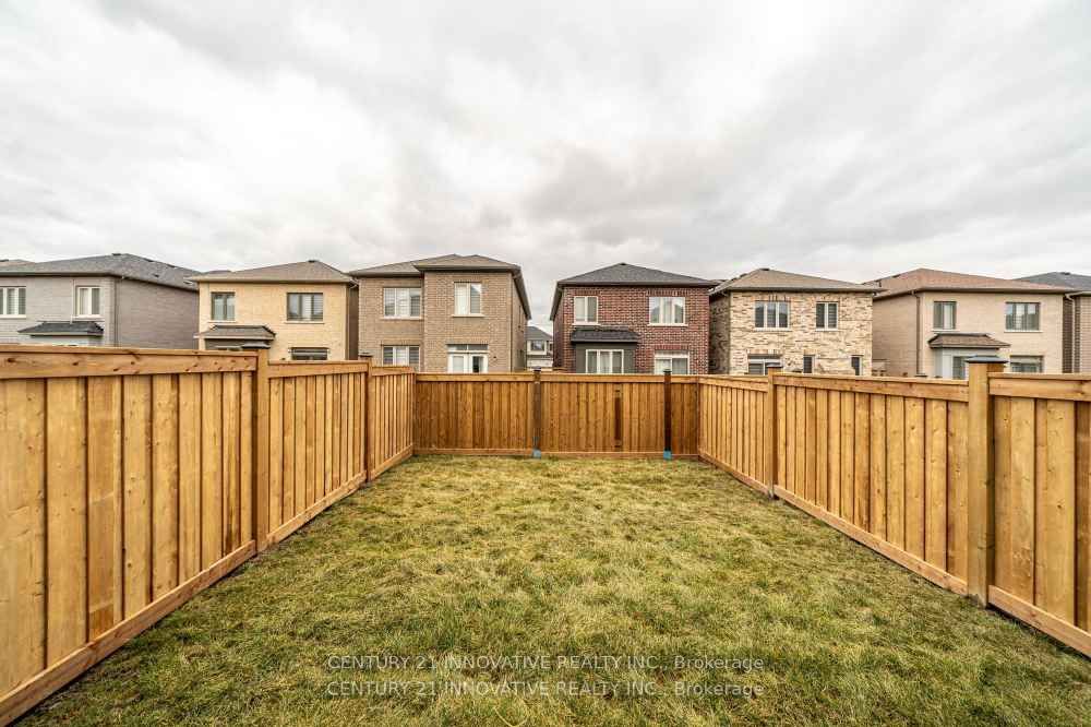 116 Ogston Cres