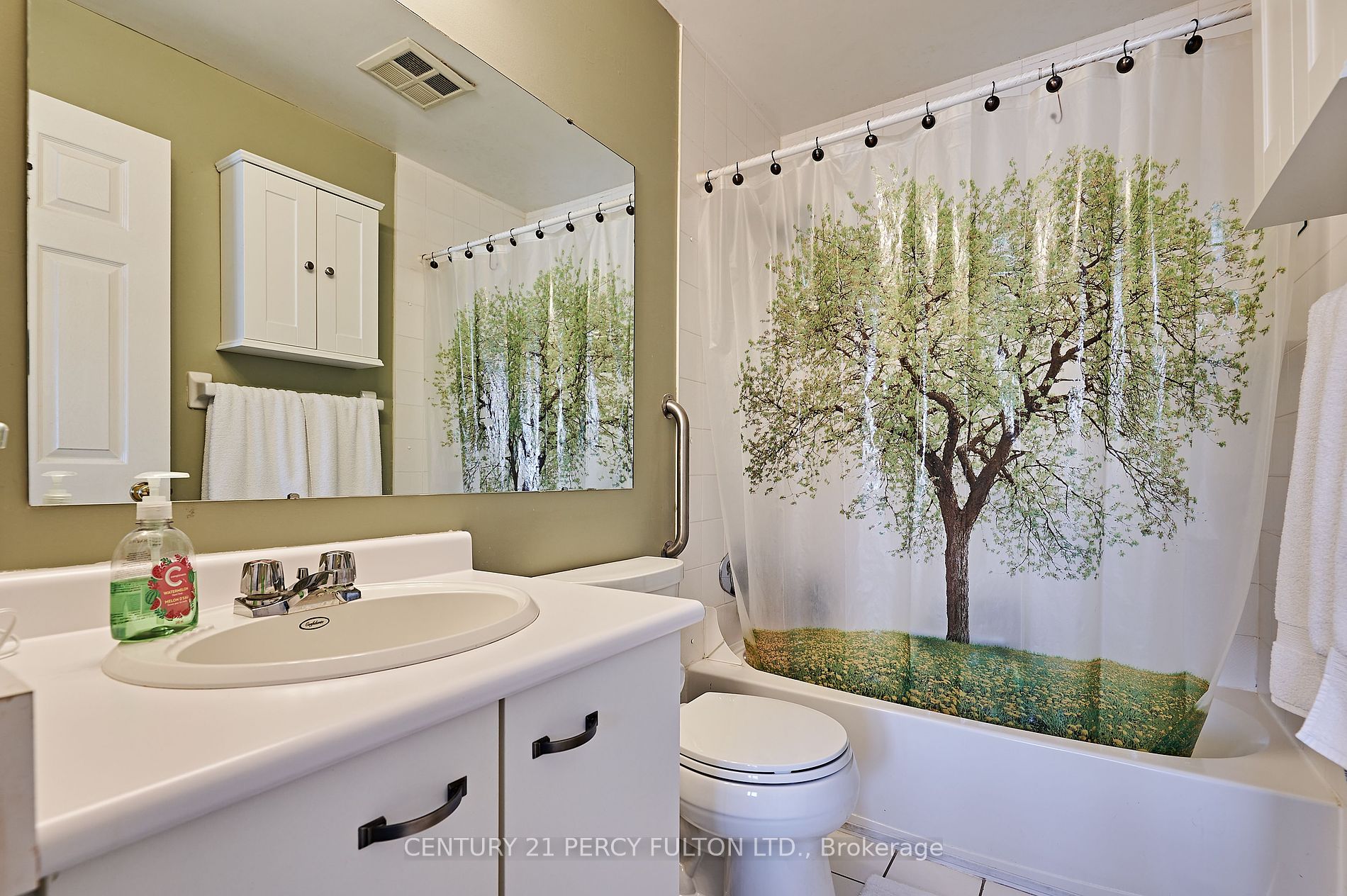191 Lake Driveway W, #212