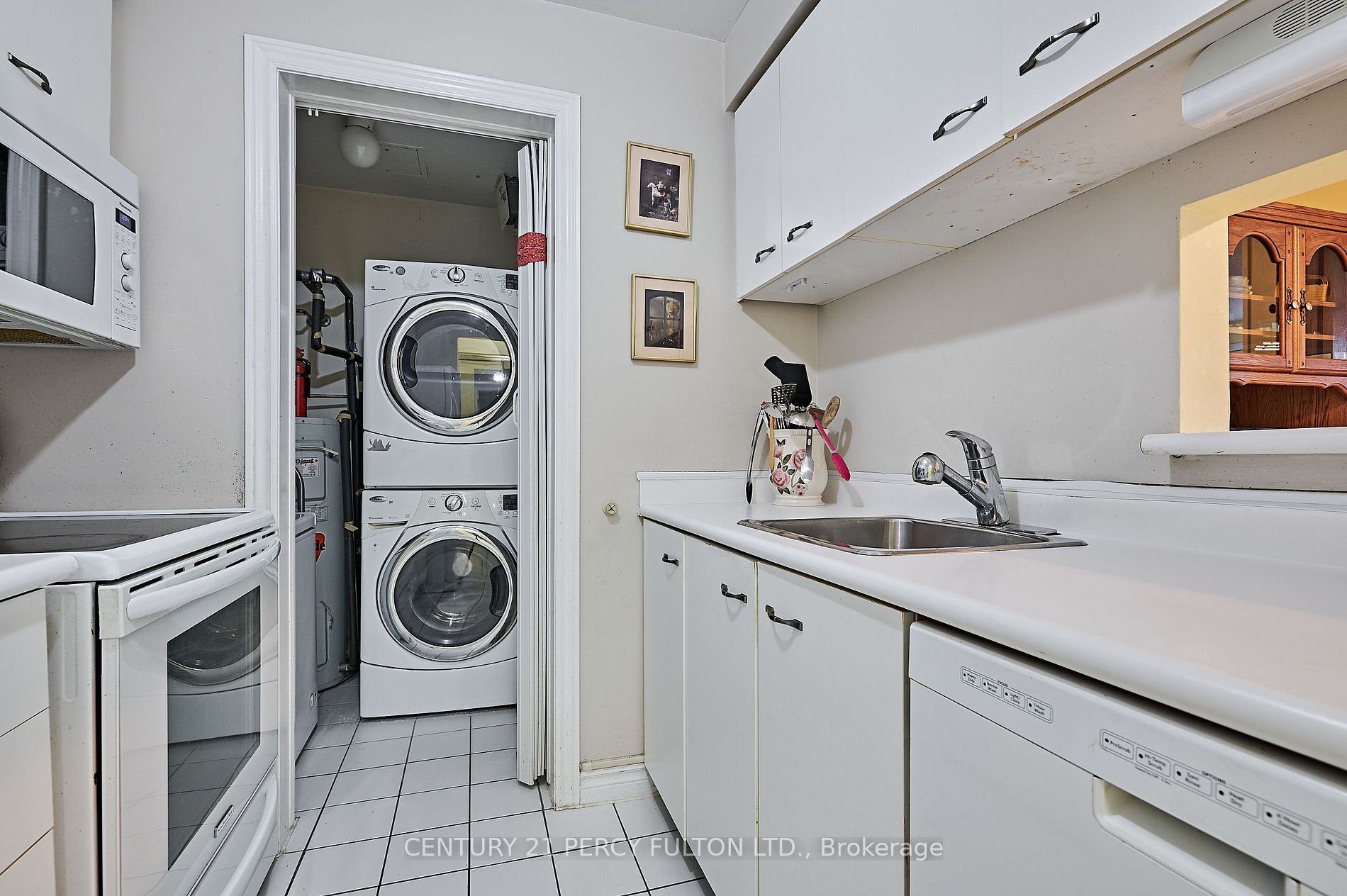 191 Lake Driveway W, #212