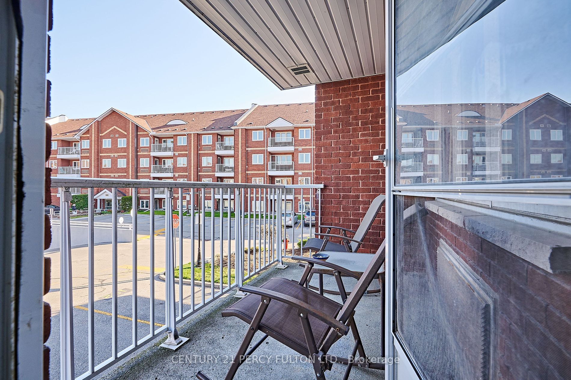 191 Lake Driveway W, #212