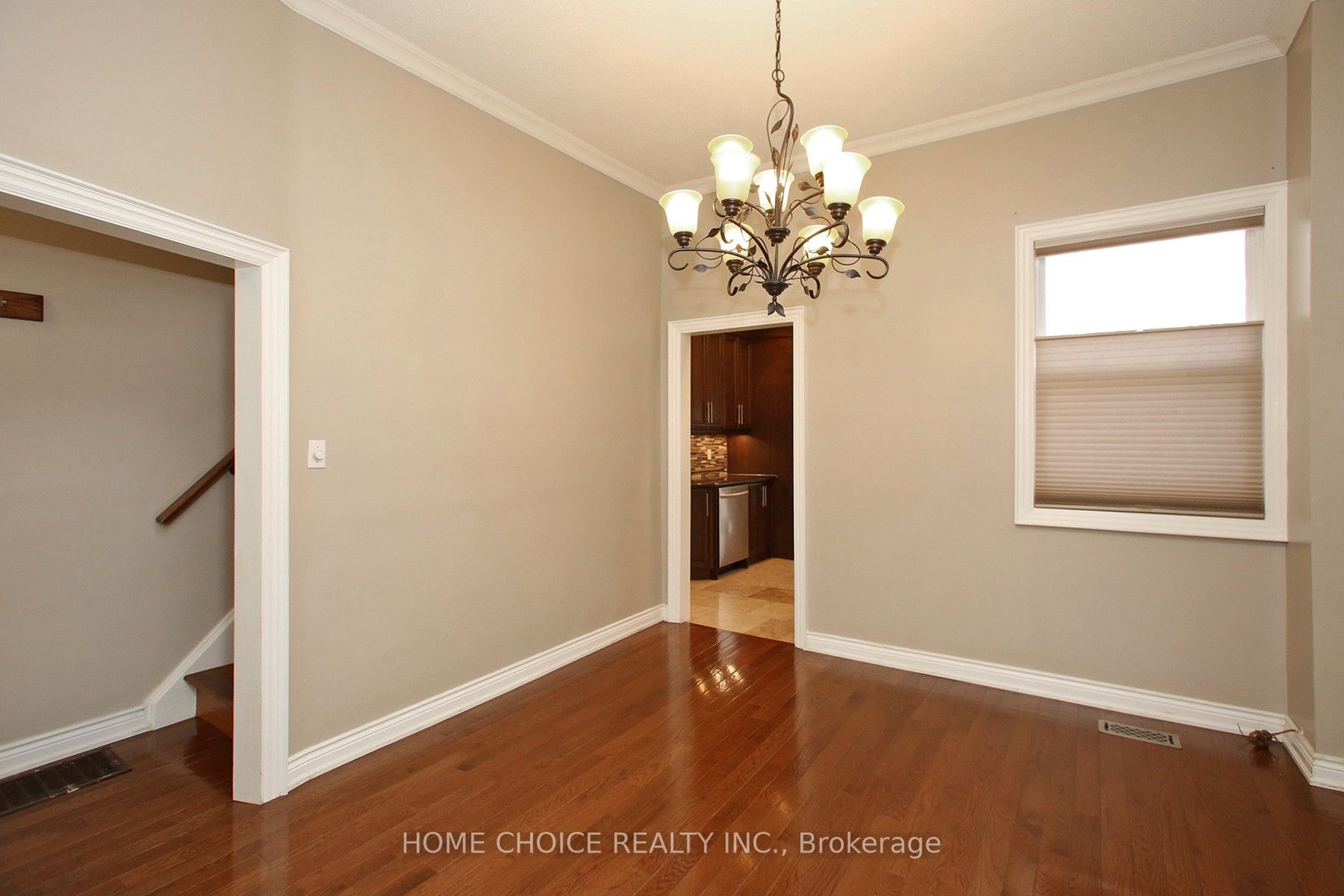 106 Carlaw Avenue