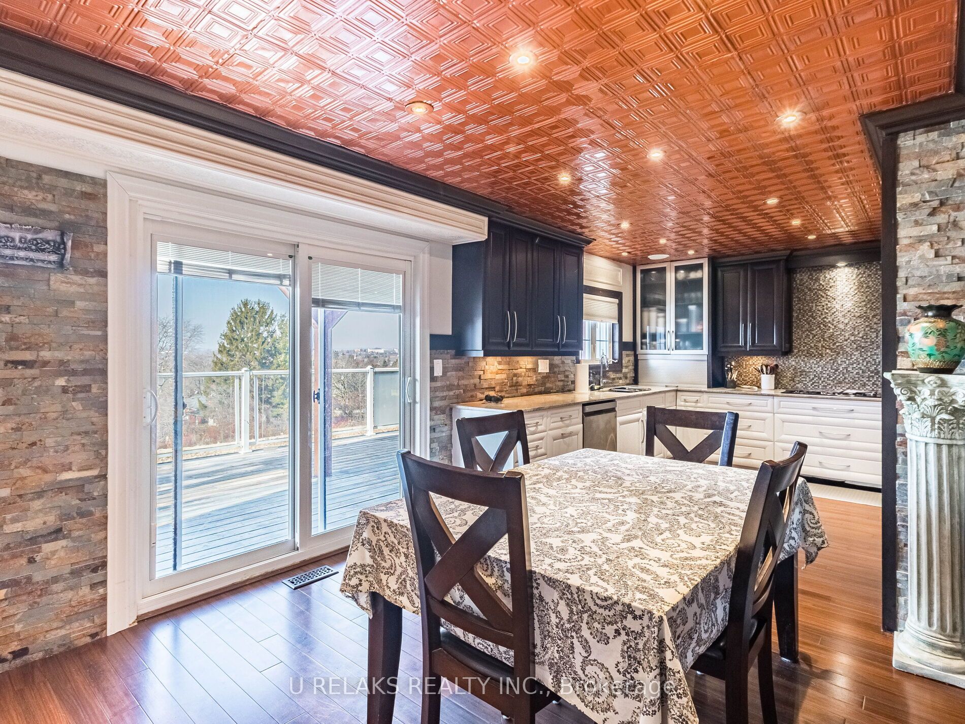 172 Melissa Crescent