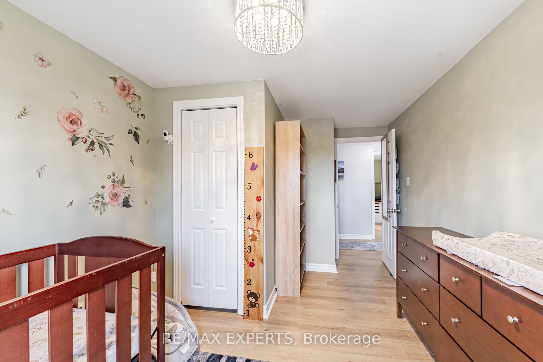 292 Vancouver Crescent