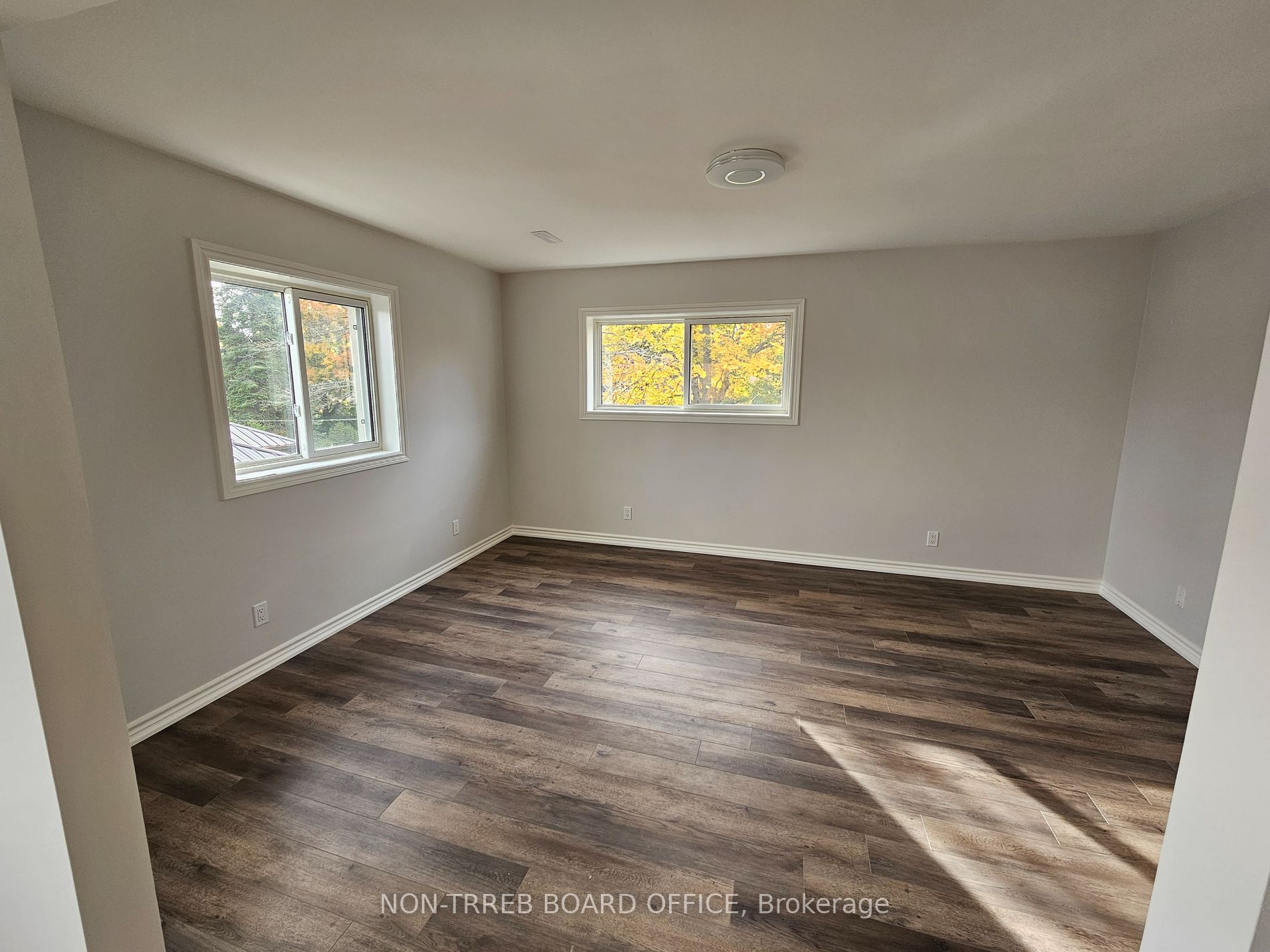 9 Atkinson Ave, #Upper