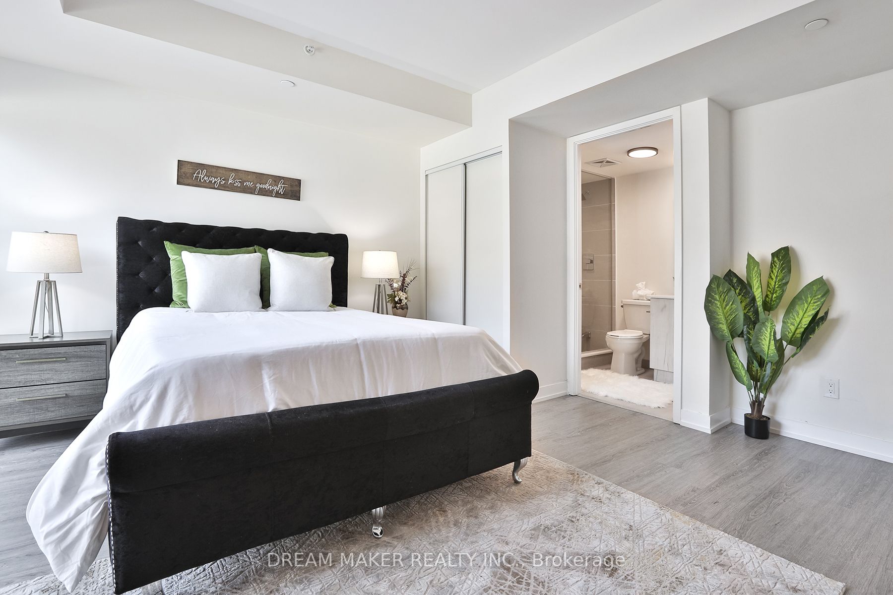 1350 Kingston Rd, #101