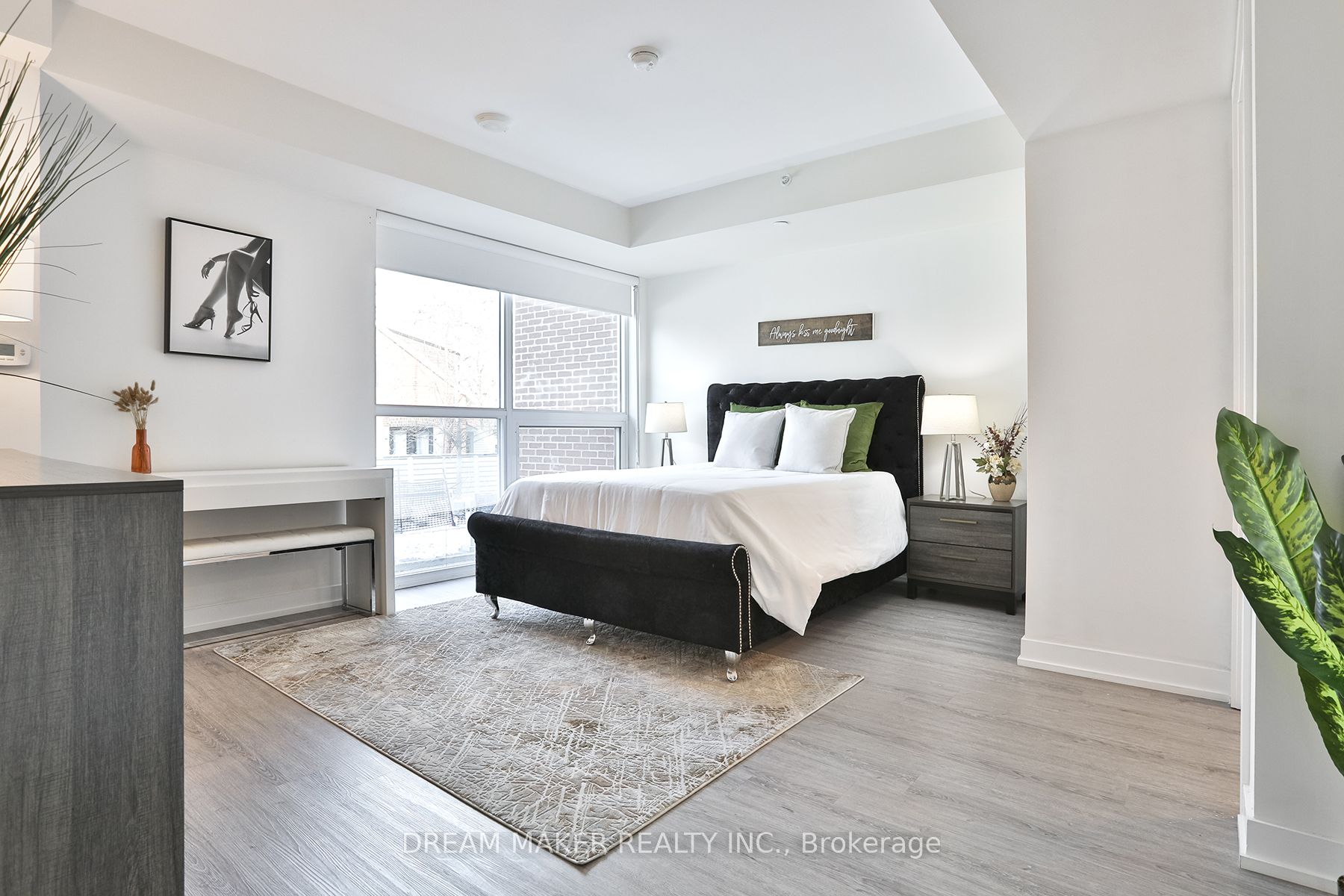 1350 Kingston Rd, #101