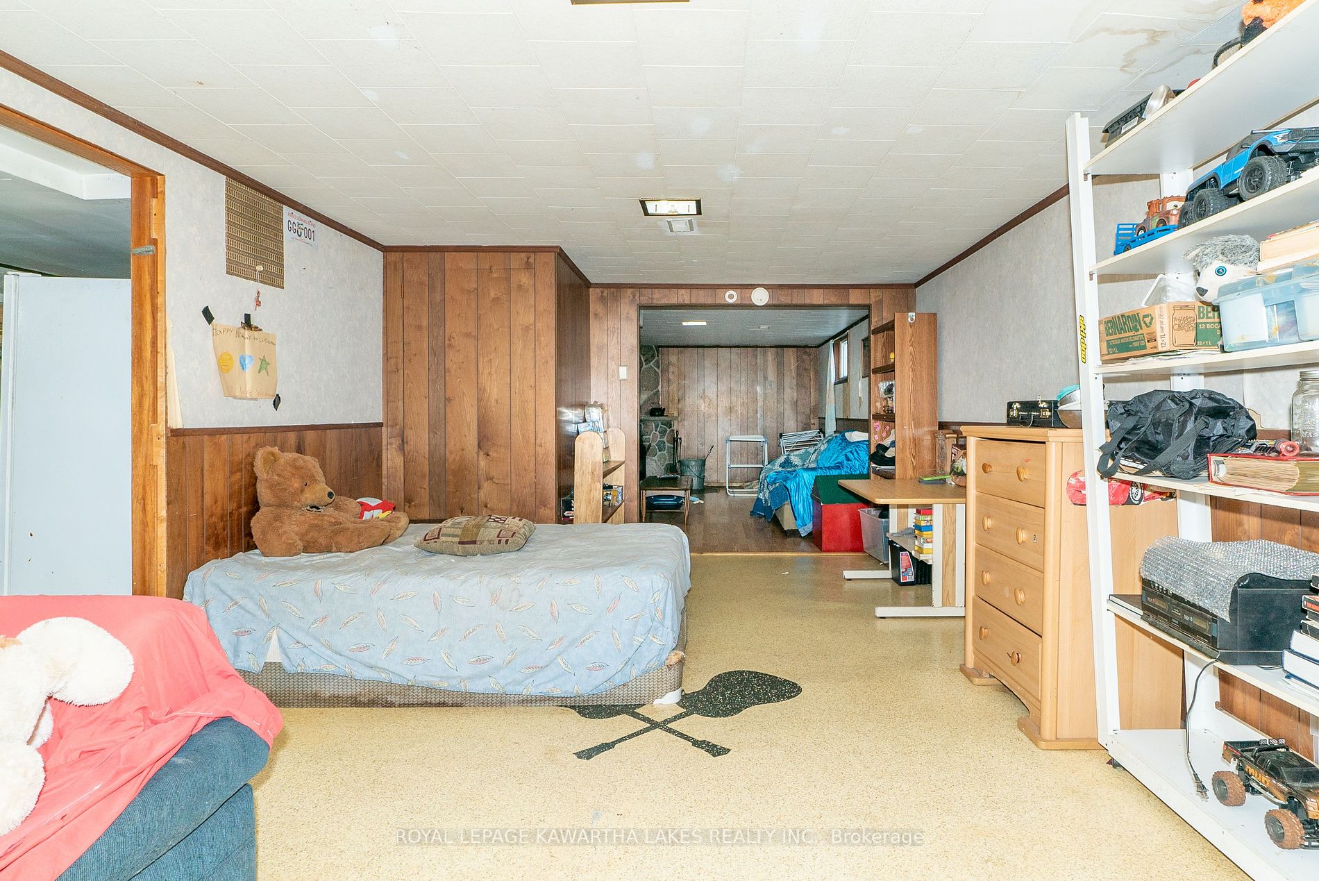 19020 Simcoe St