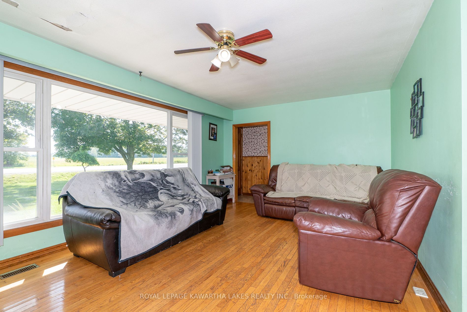 19020 Simcoe St