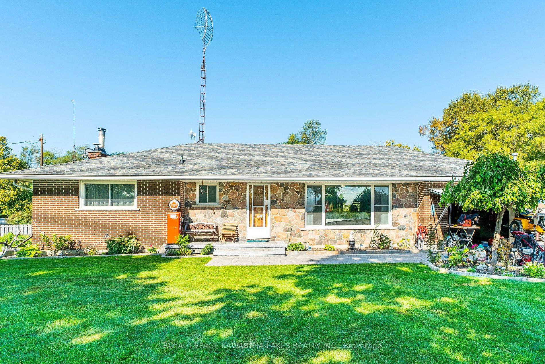 19020 Simcoe St