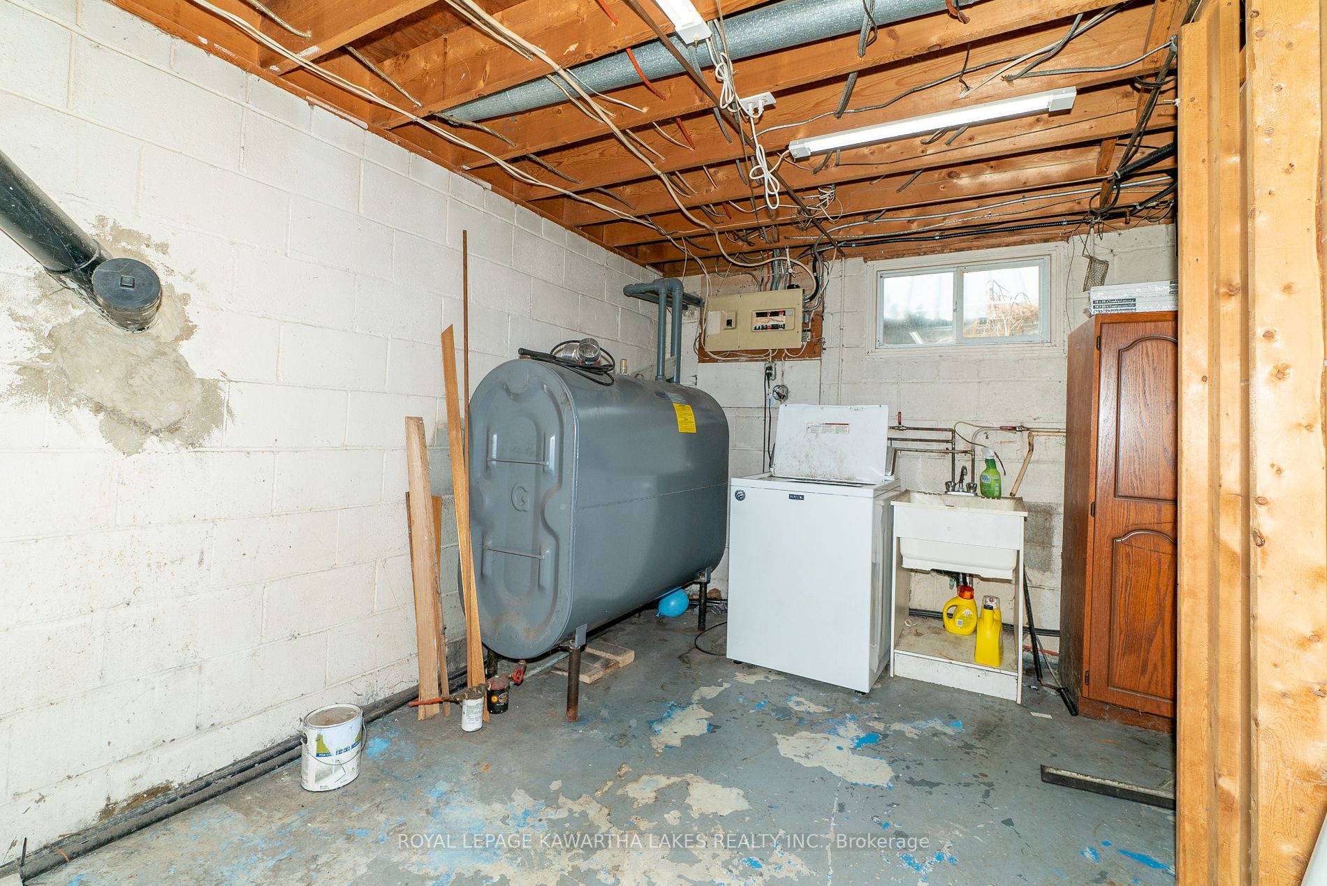19020 Simcoe St