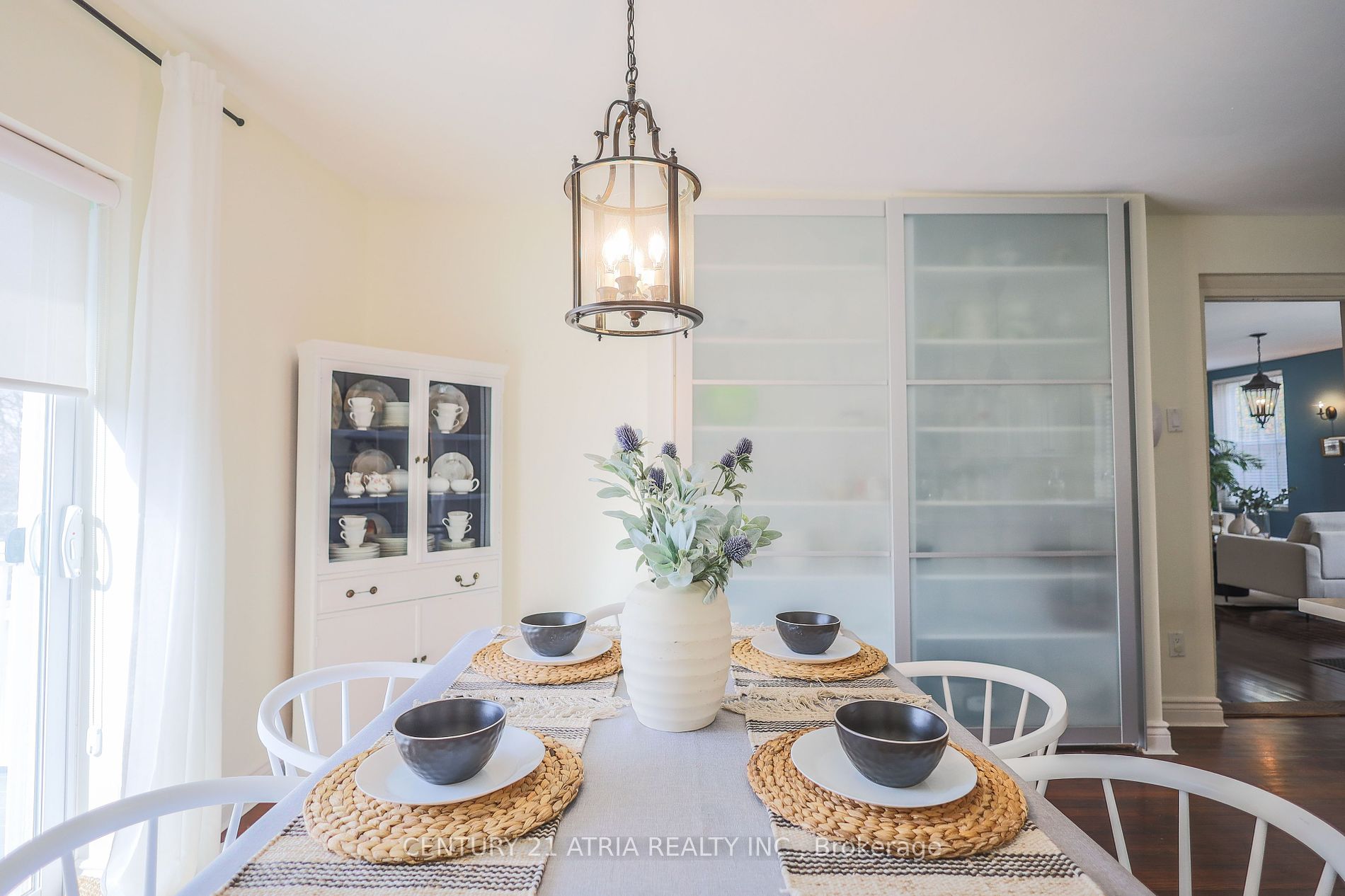 2415 6th Concession Road
