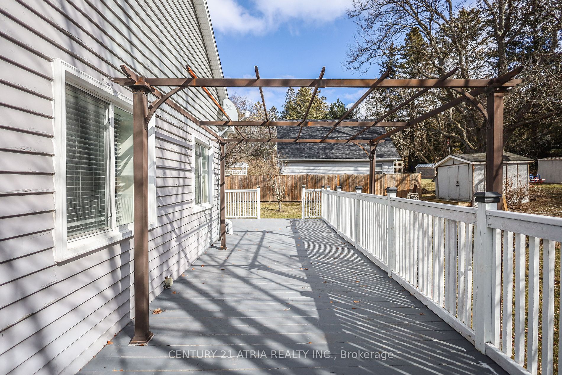 2415 6th Concession Road
