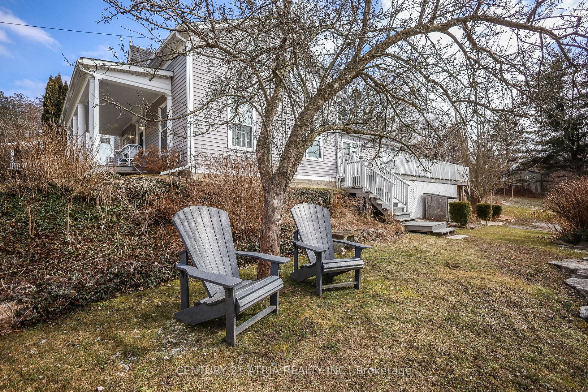 2415 6th Concession Road