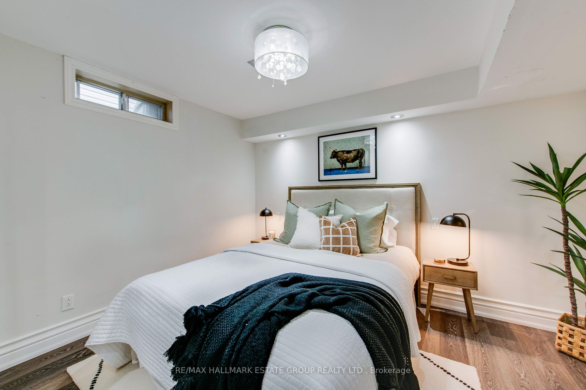 189 Courcelette Rd
