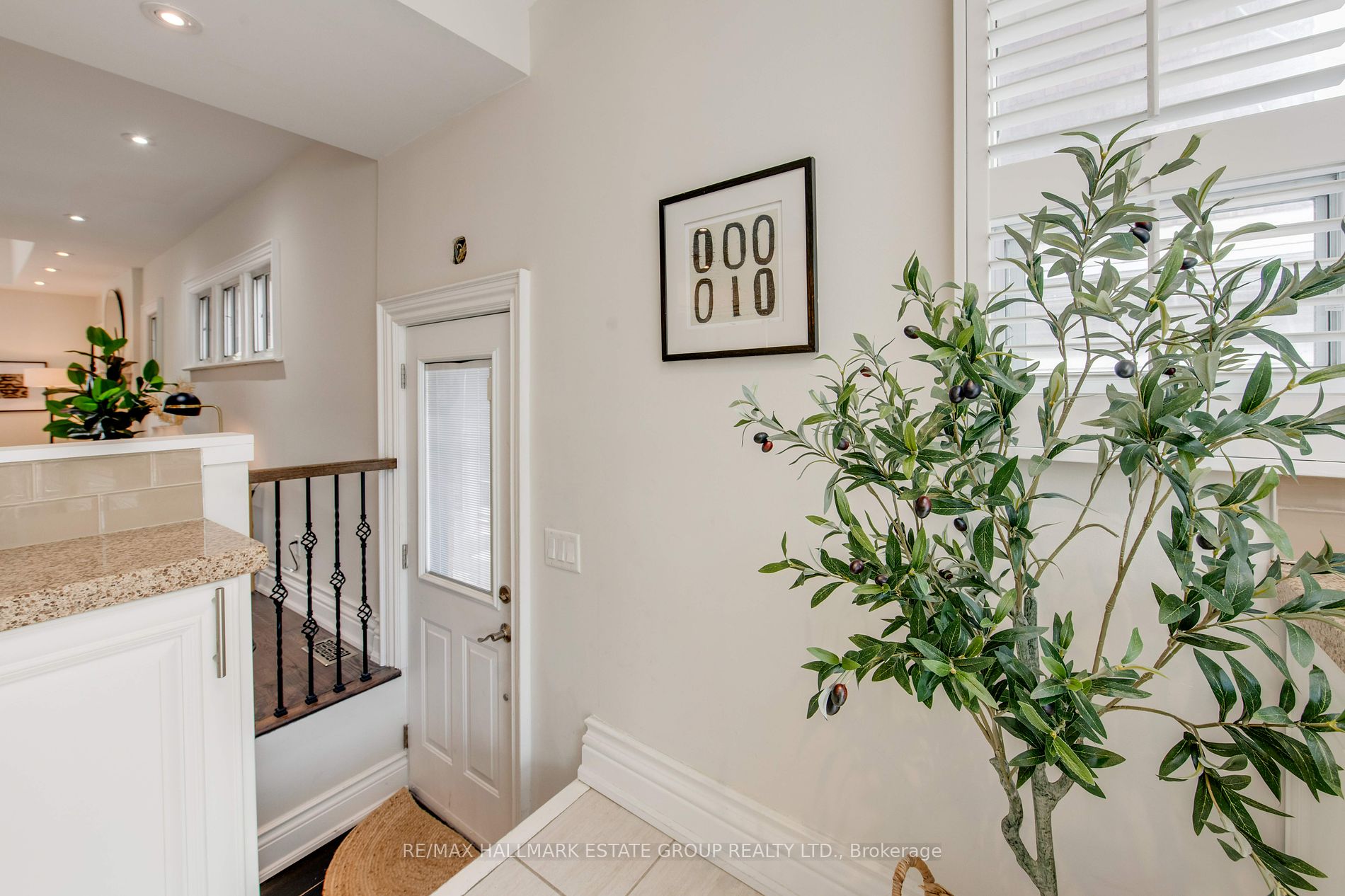 189 Courcelette Rd