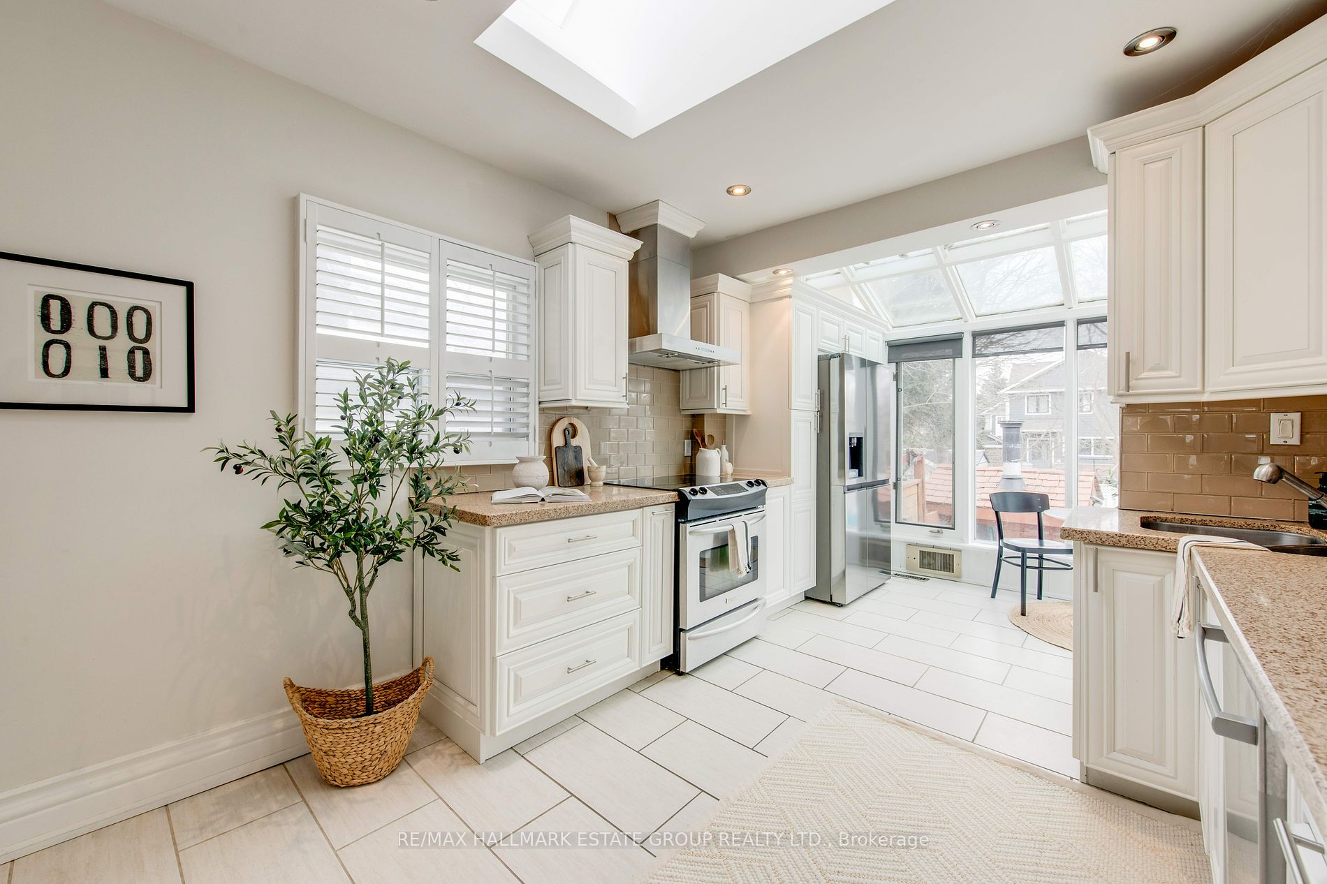 189 Courcelette Rd