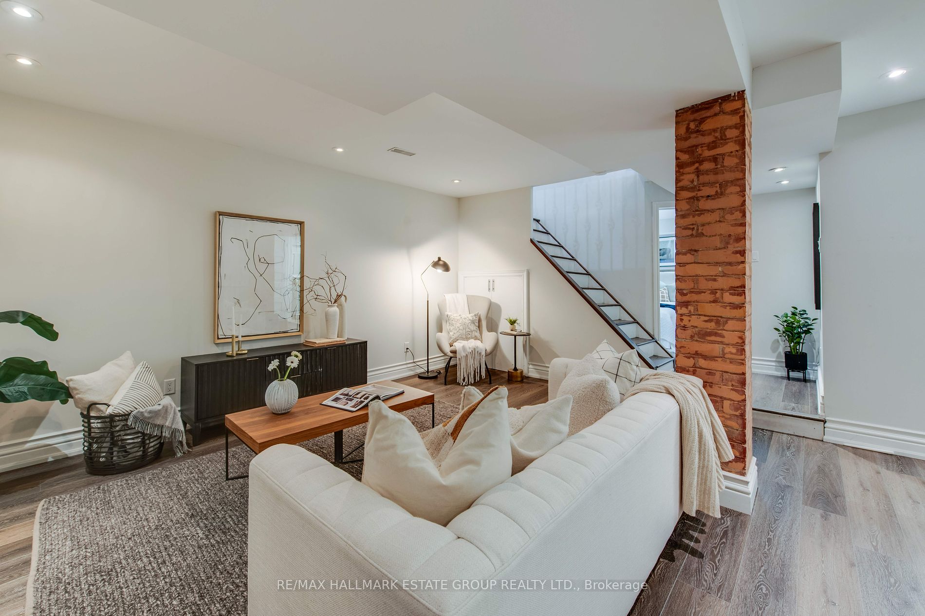 189 Courcelette Rd