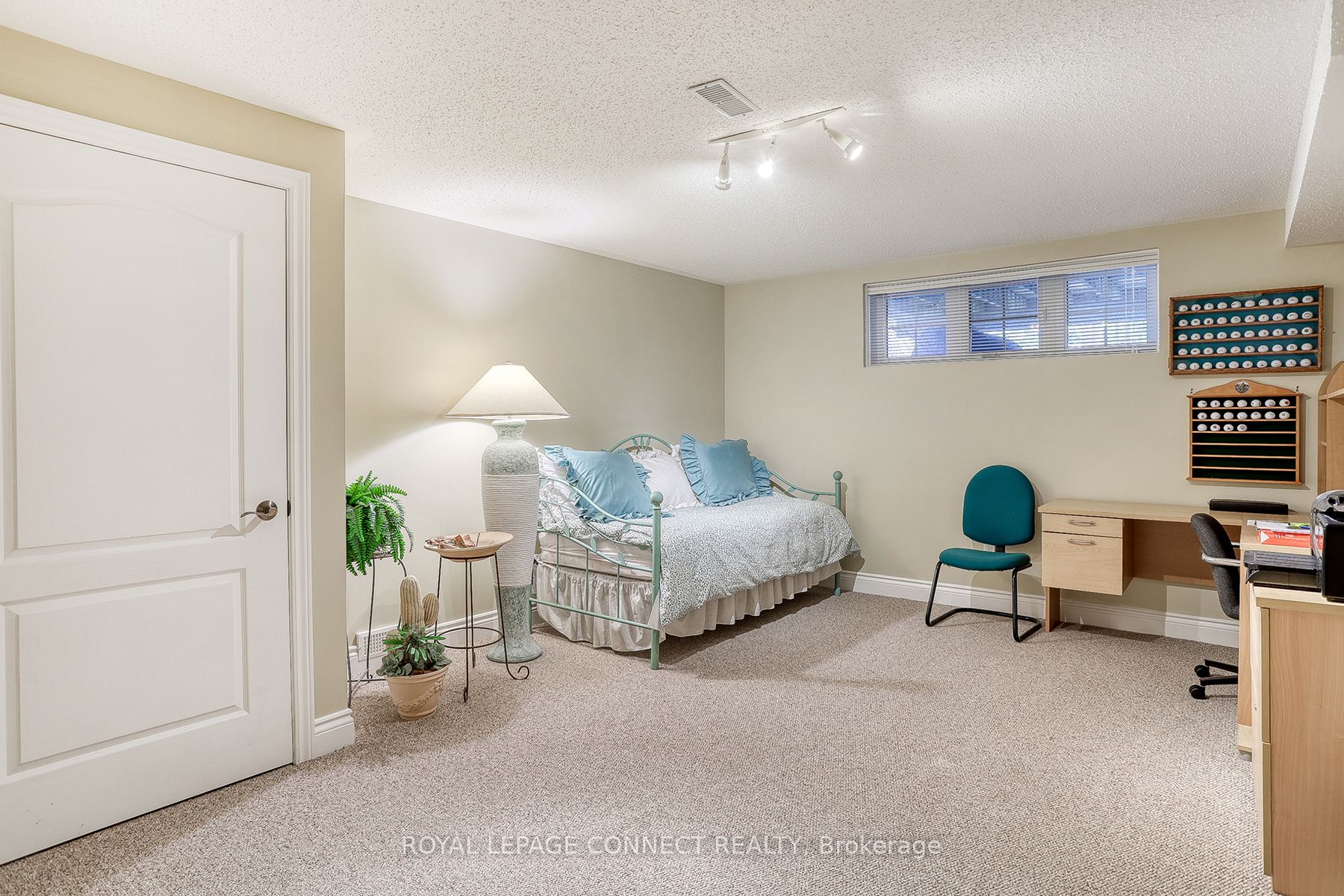 467 Rougemount Dr