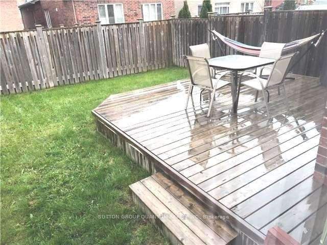 25 Swansea St