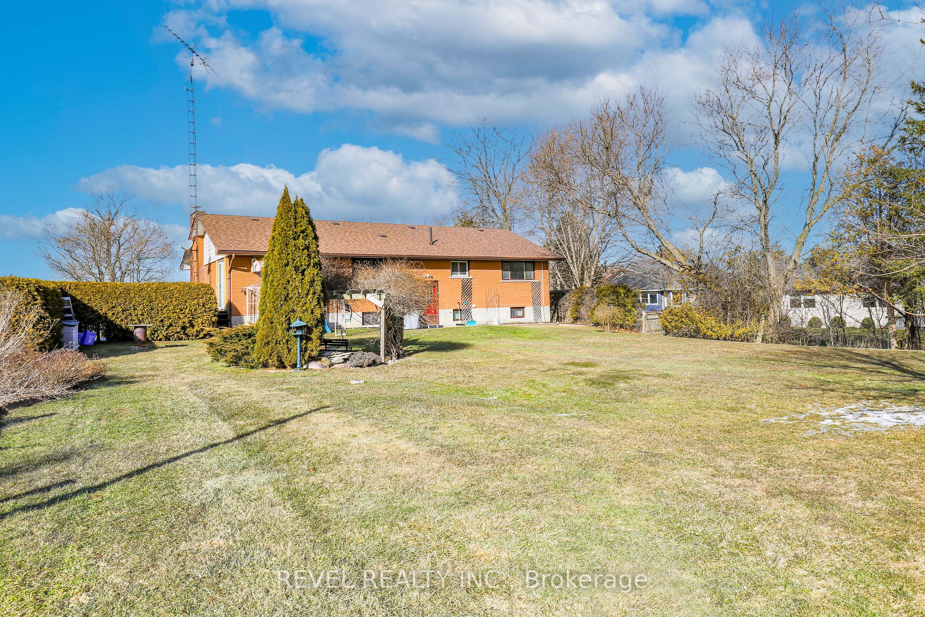 3240 Demara Road