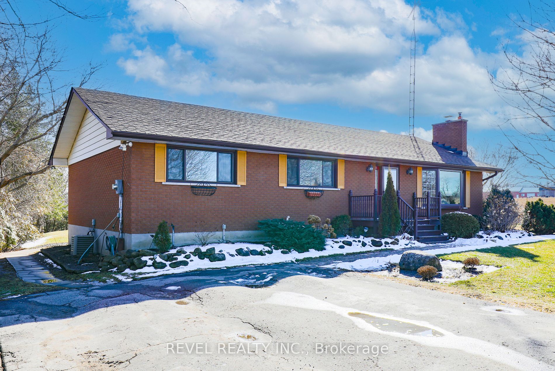 3240 Demara Road