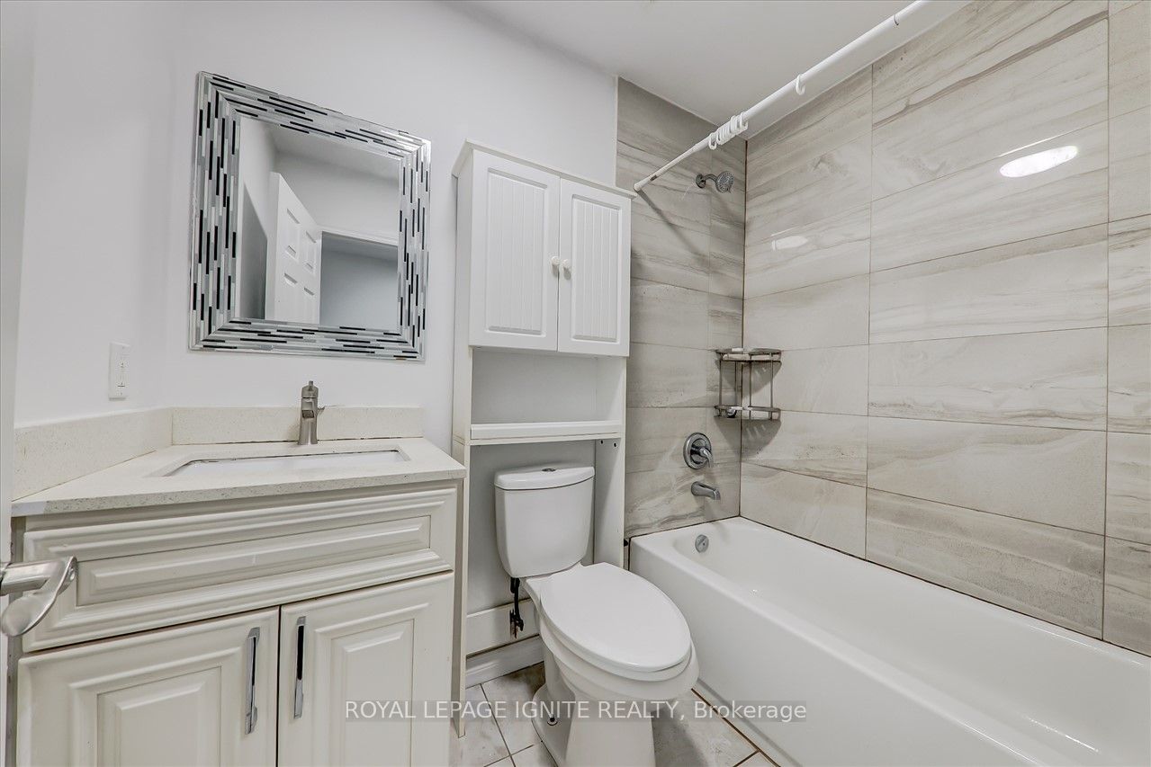 8 Fairwood Cres, #123