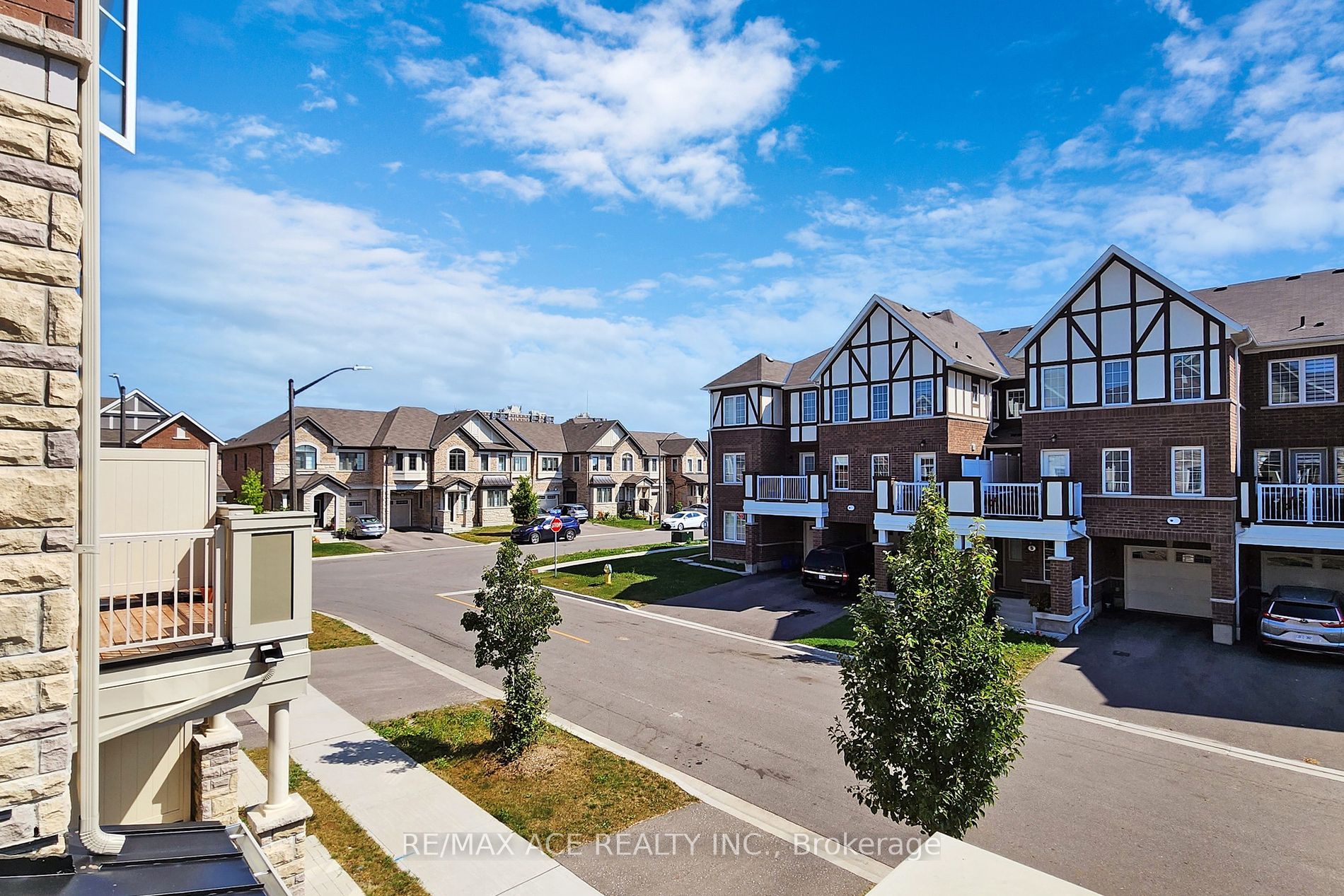 8 Goldeye St