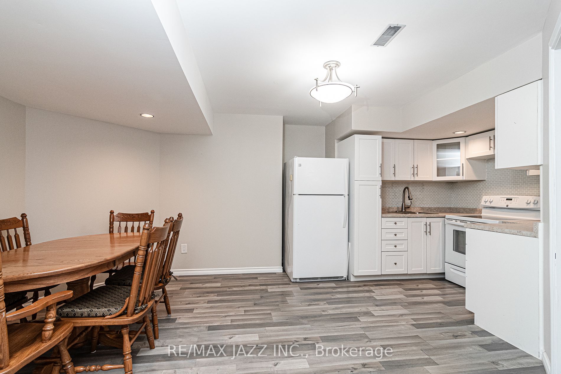1154 Snowberry Crt