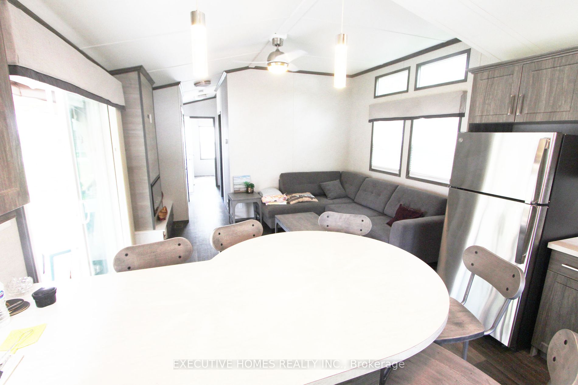 225 Platten Boulevard, #121