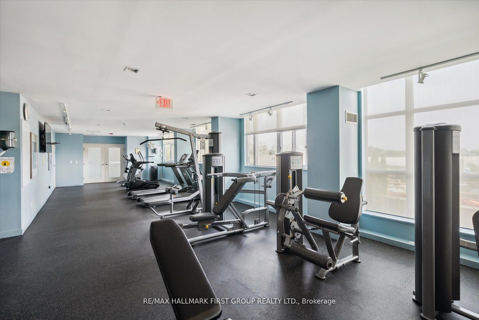 1600 Charles St, #707