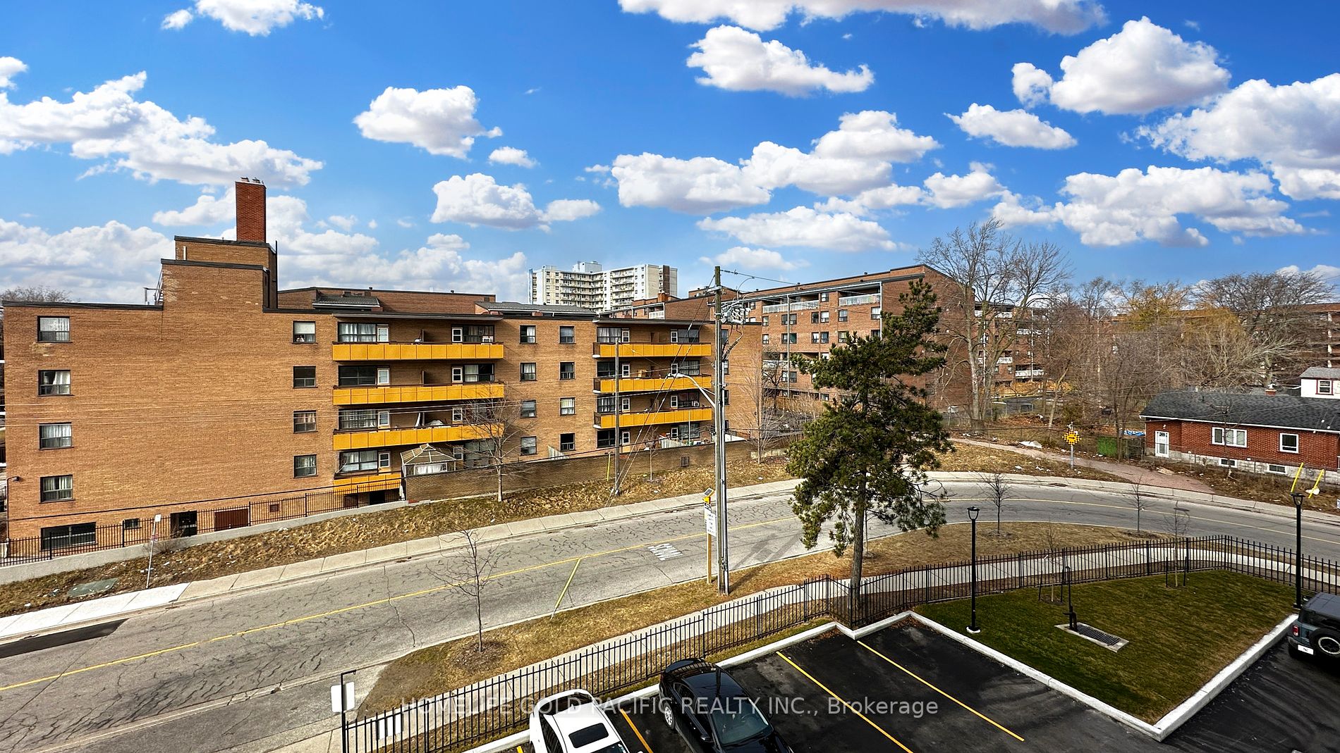 207 Galloway Road #403