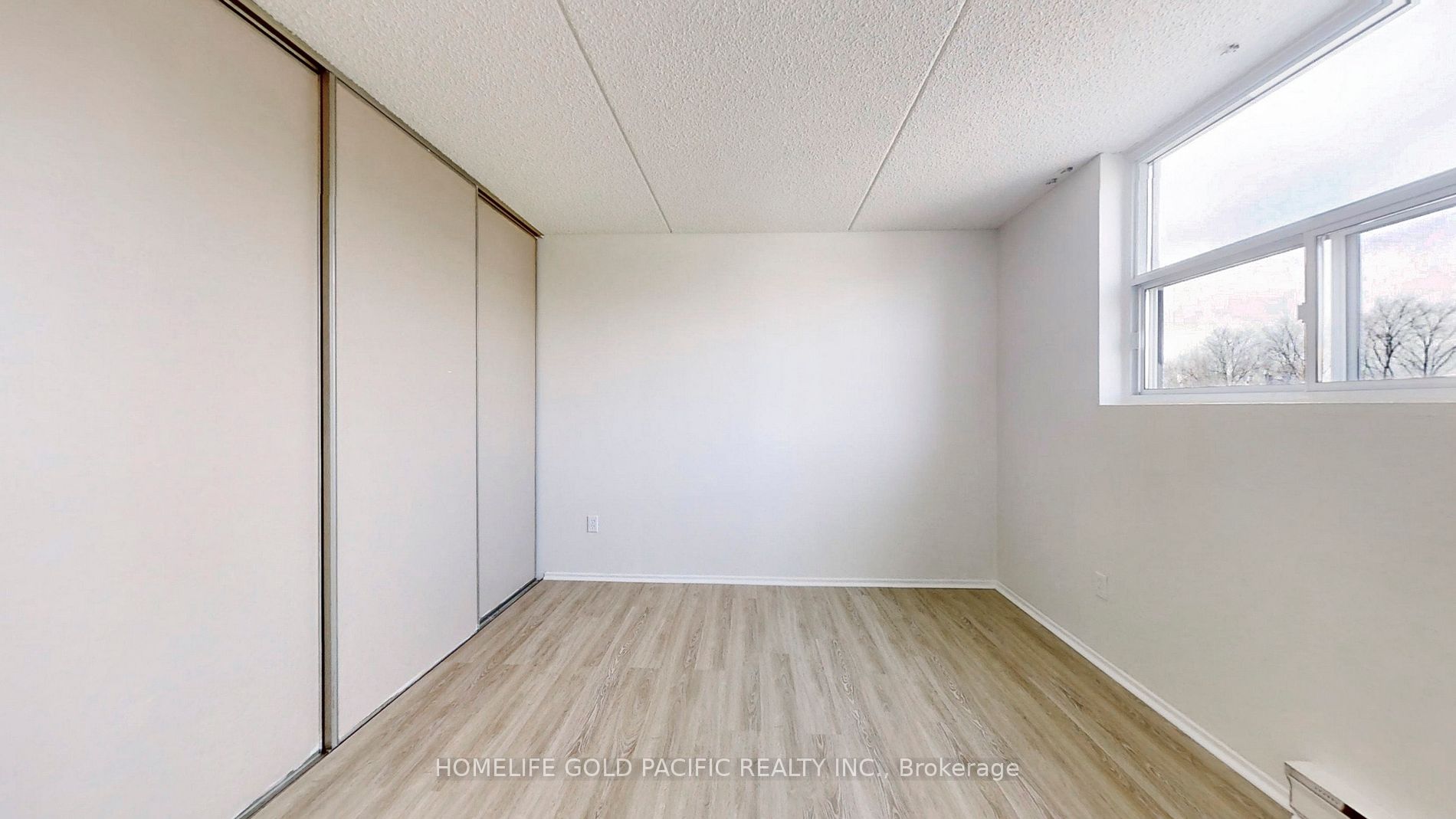 207 Galloway Road #403