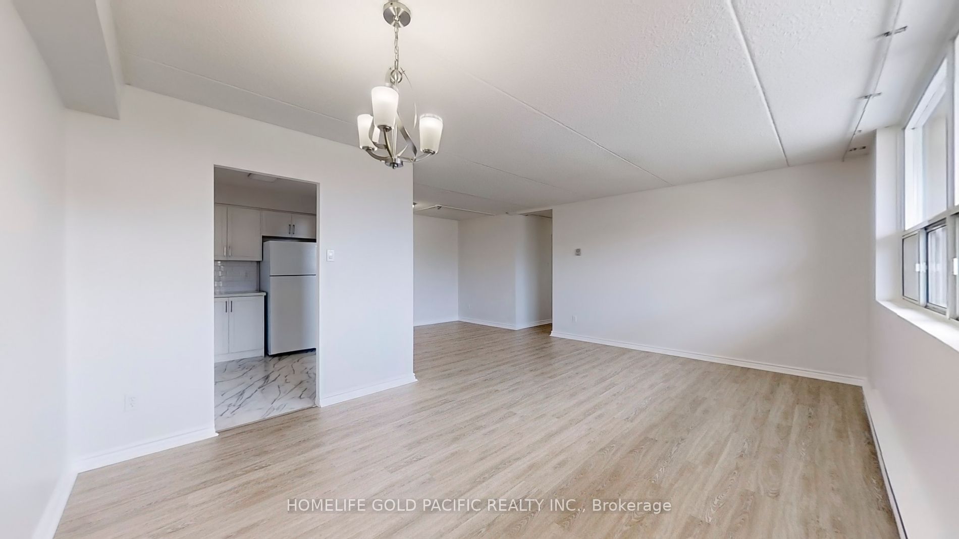 207 Galloway Road #403