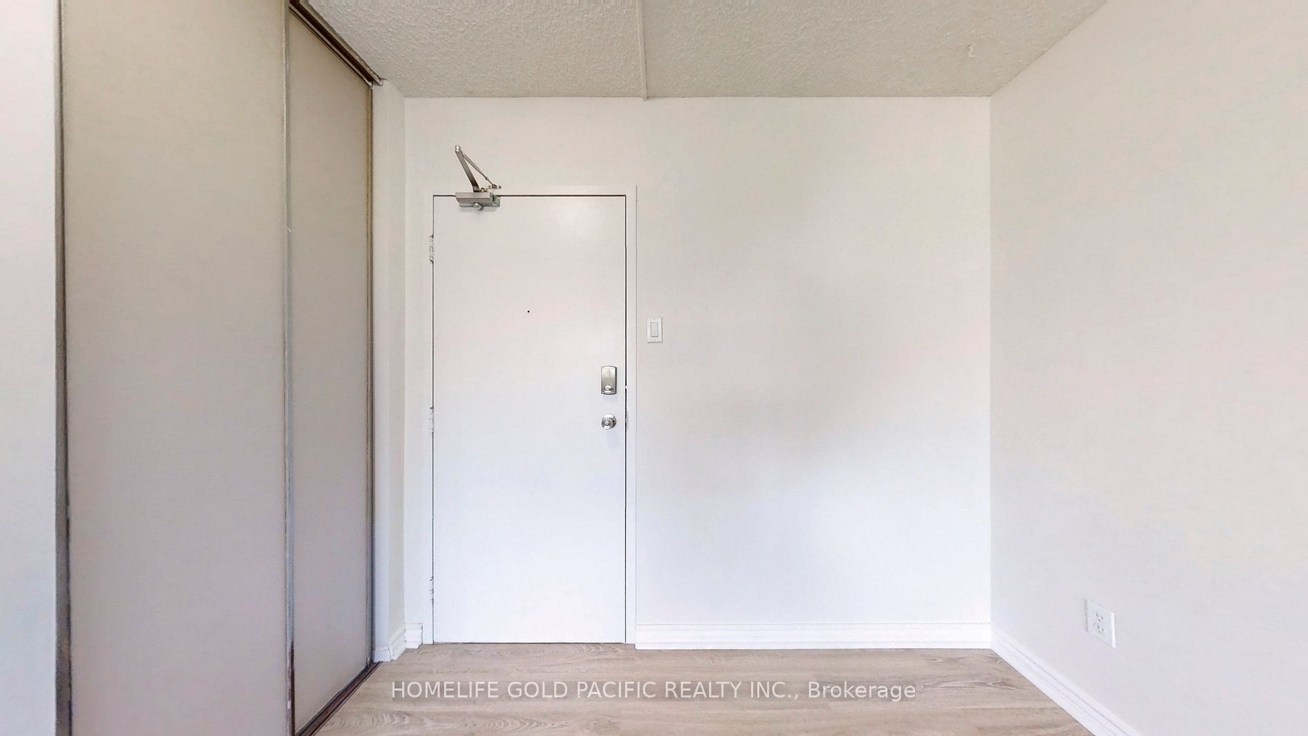 207 Galloway Road #403