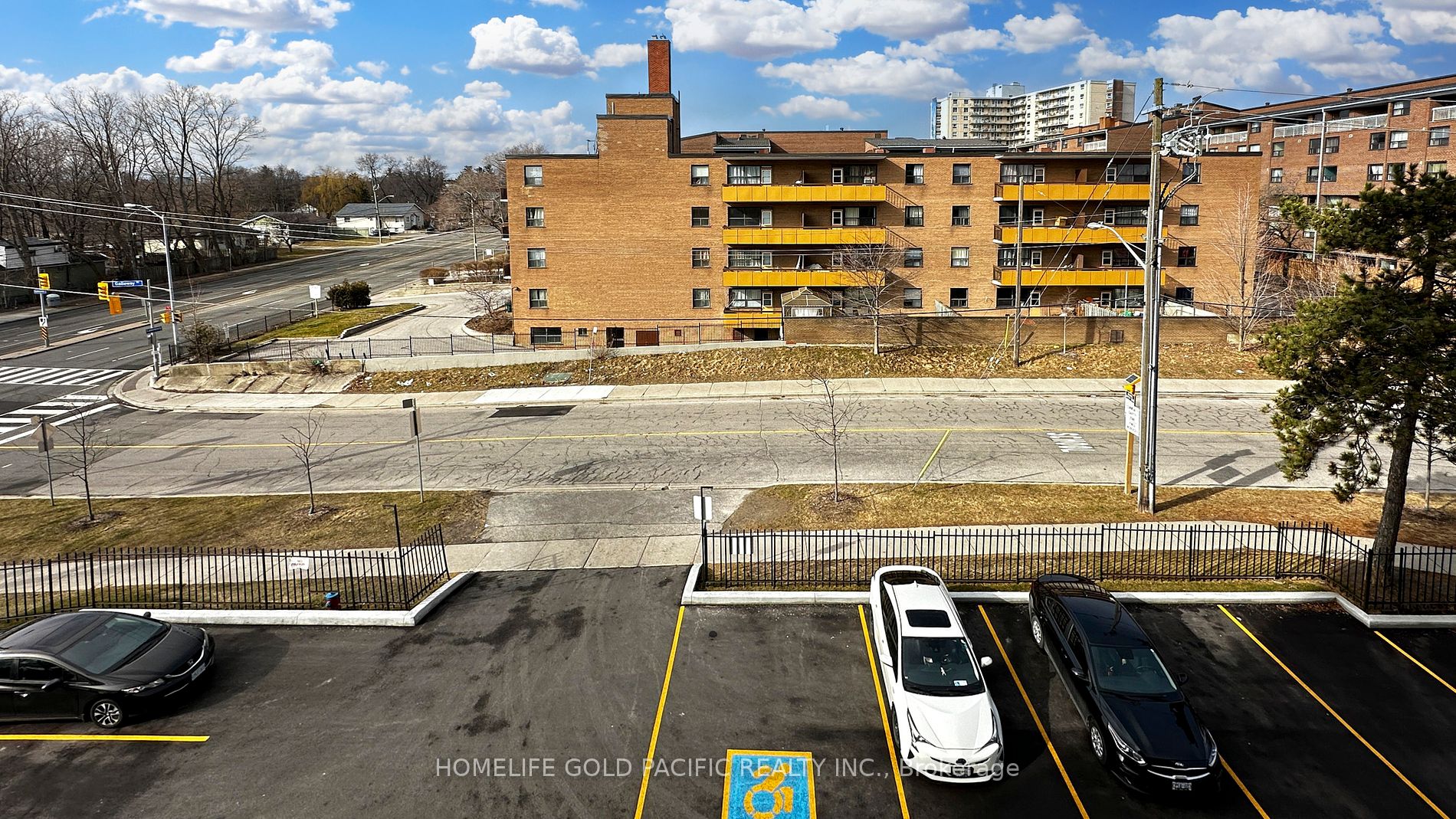 207 Galloway Road #403