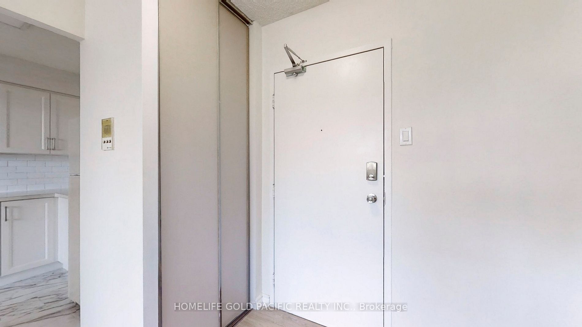 207 Galloway Road #403