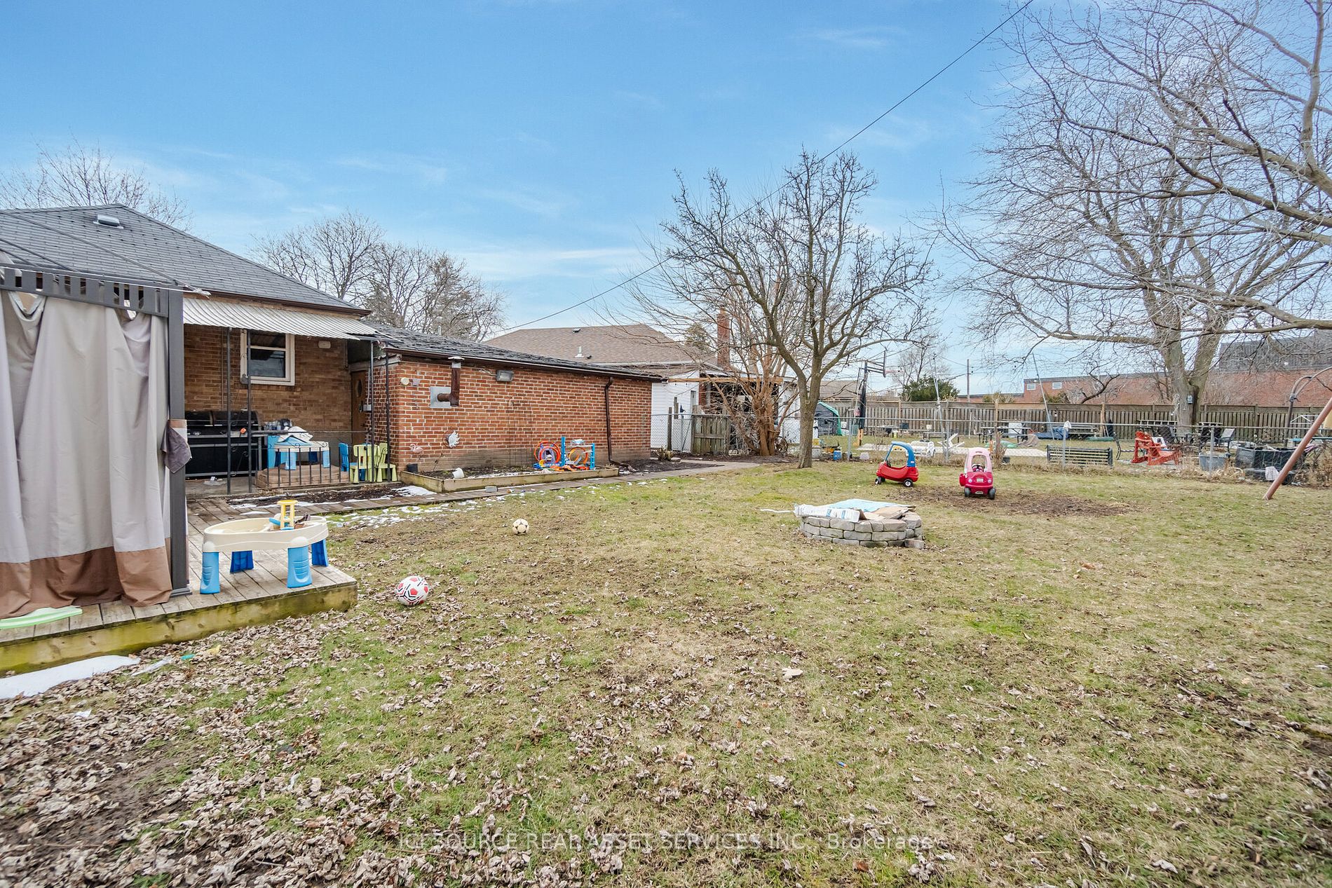 216 Flora Drive