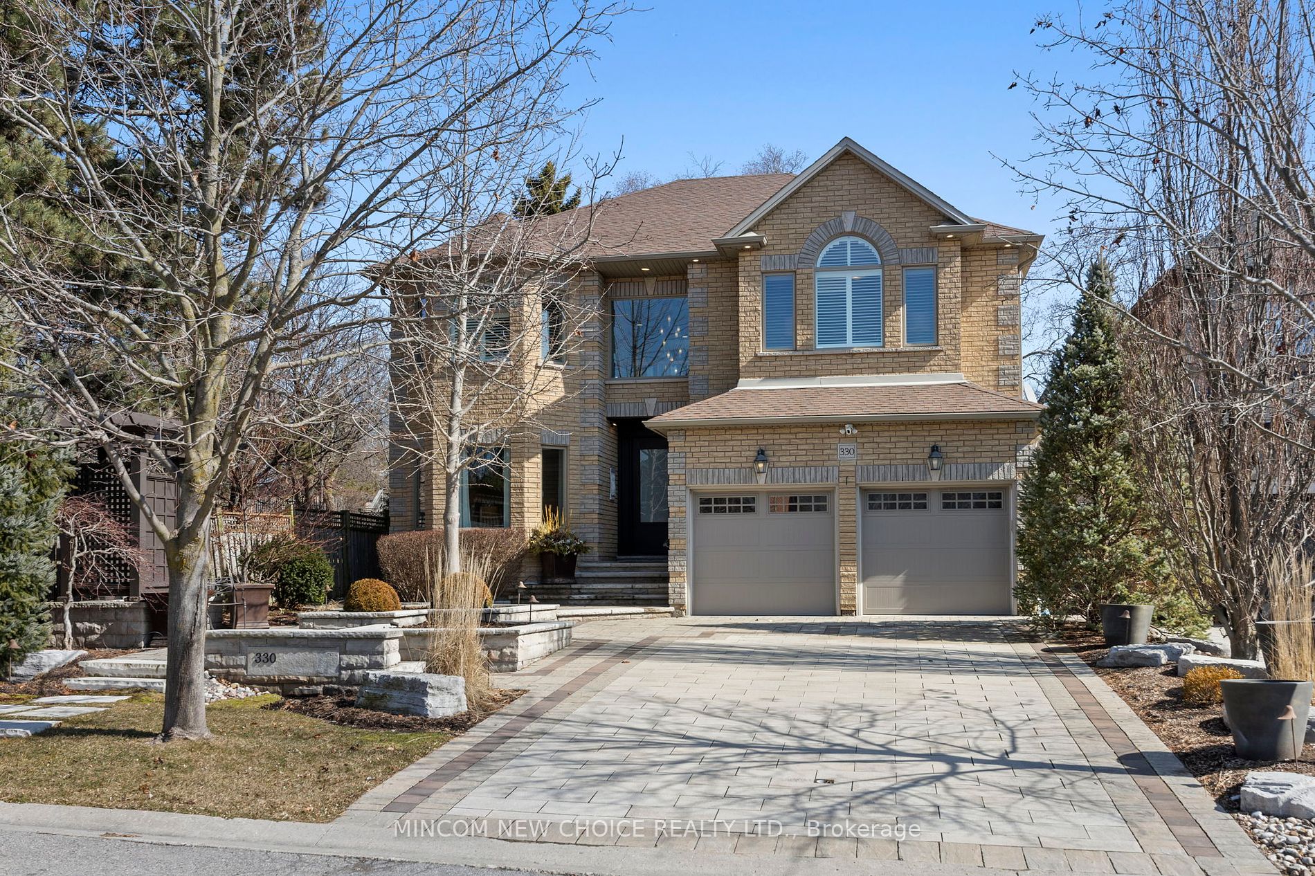 330 Fiddlers Crt, (MLS® E8116256) See this detached house for sale in Rougemount, Pickering