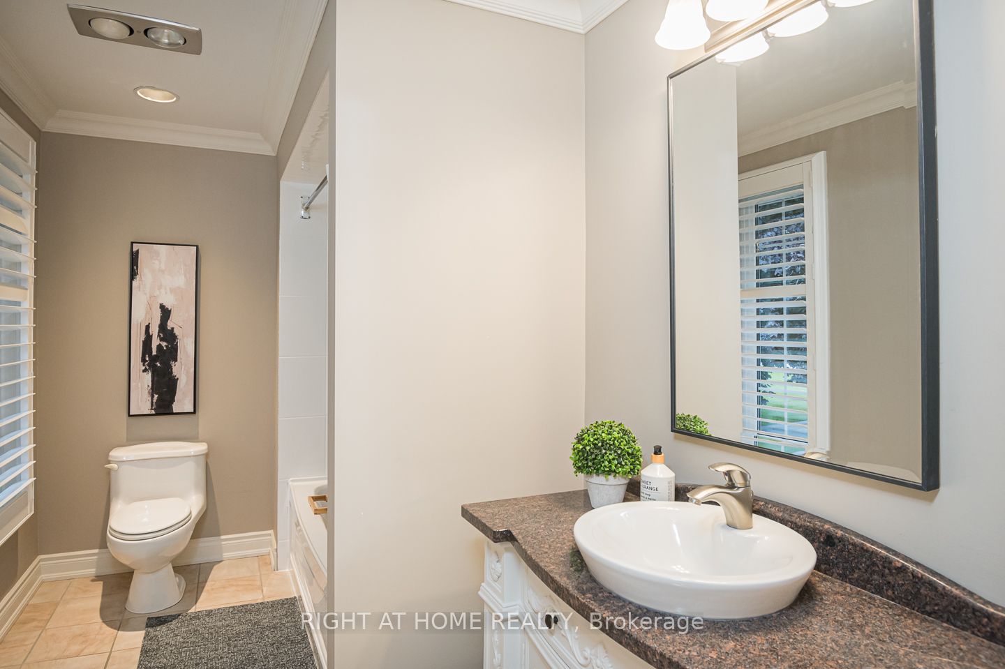20 Glenlaura Crescent