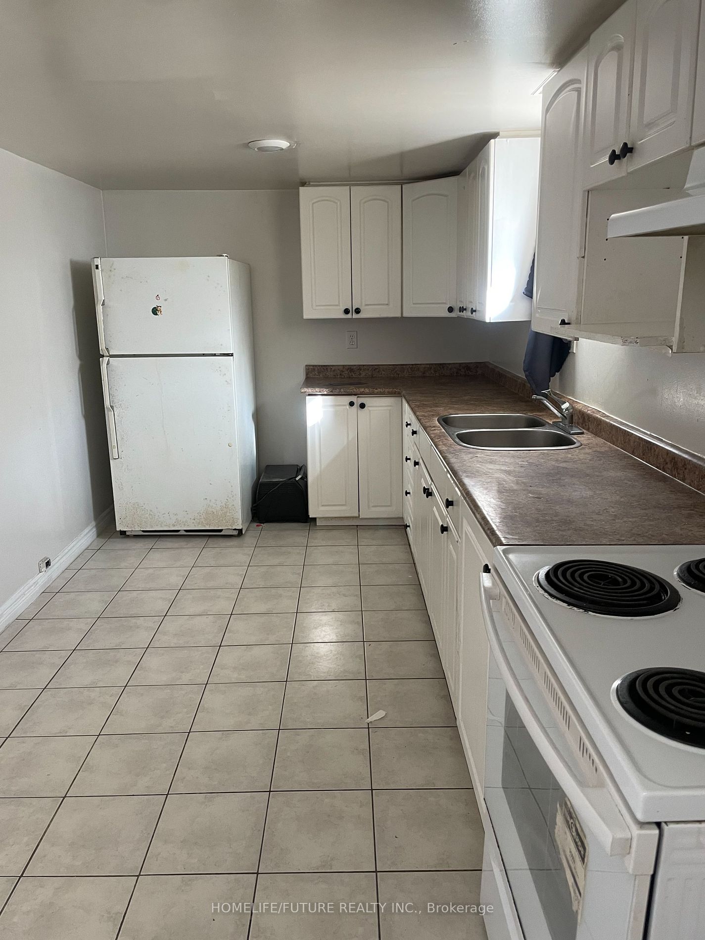 23 Bush Dr
