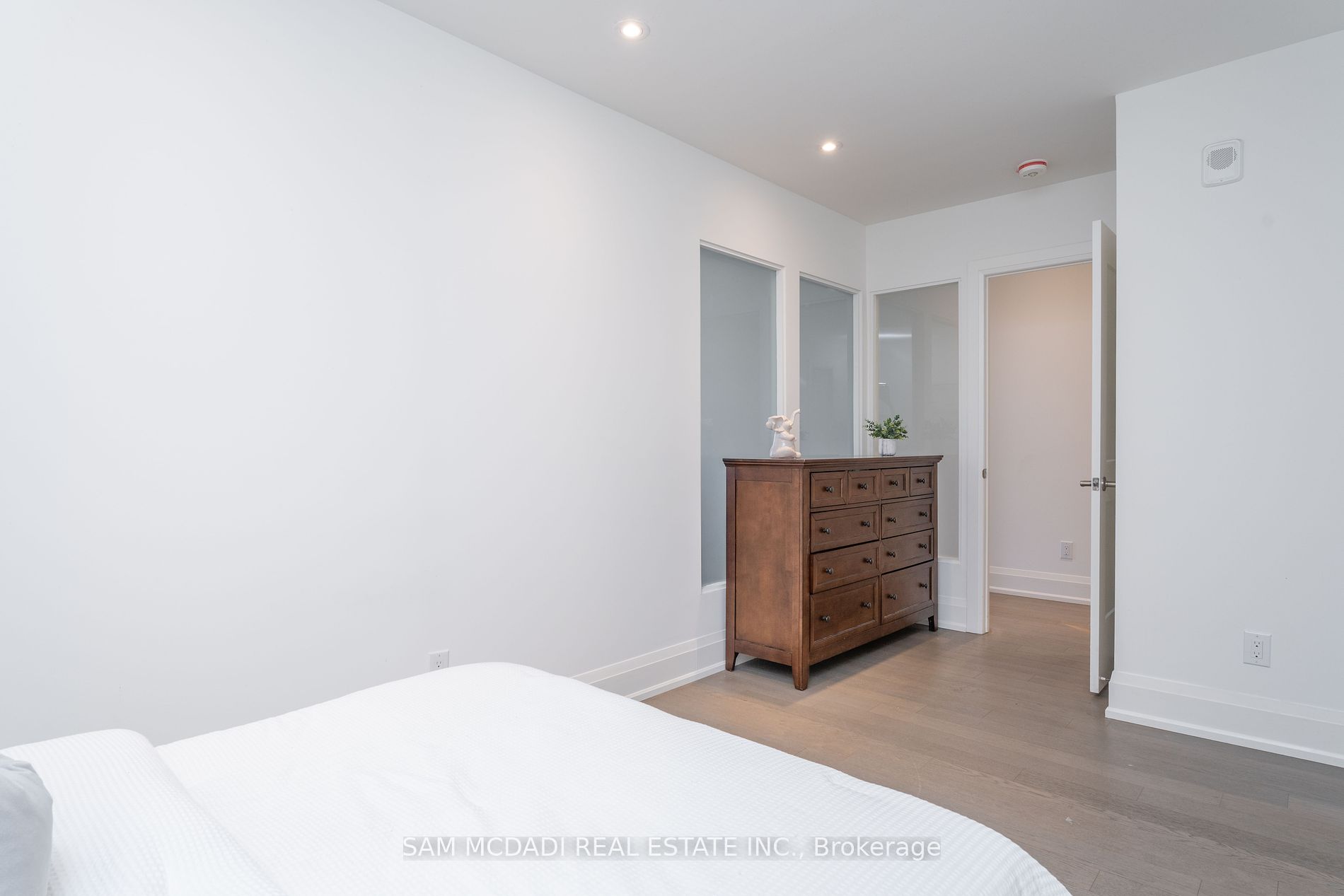 365 Beech Ave, #210