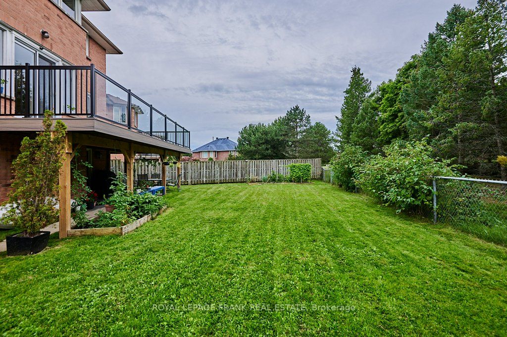 52 Love Crescent