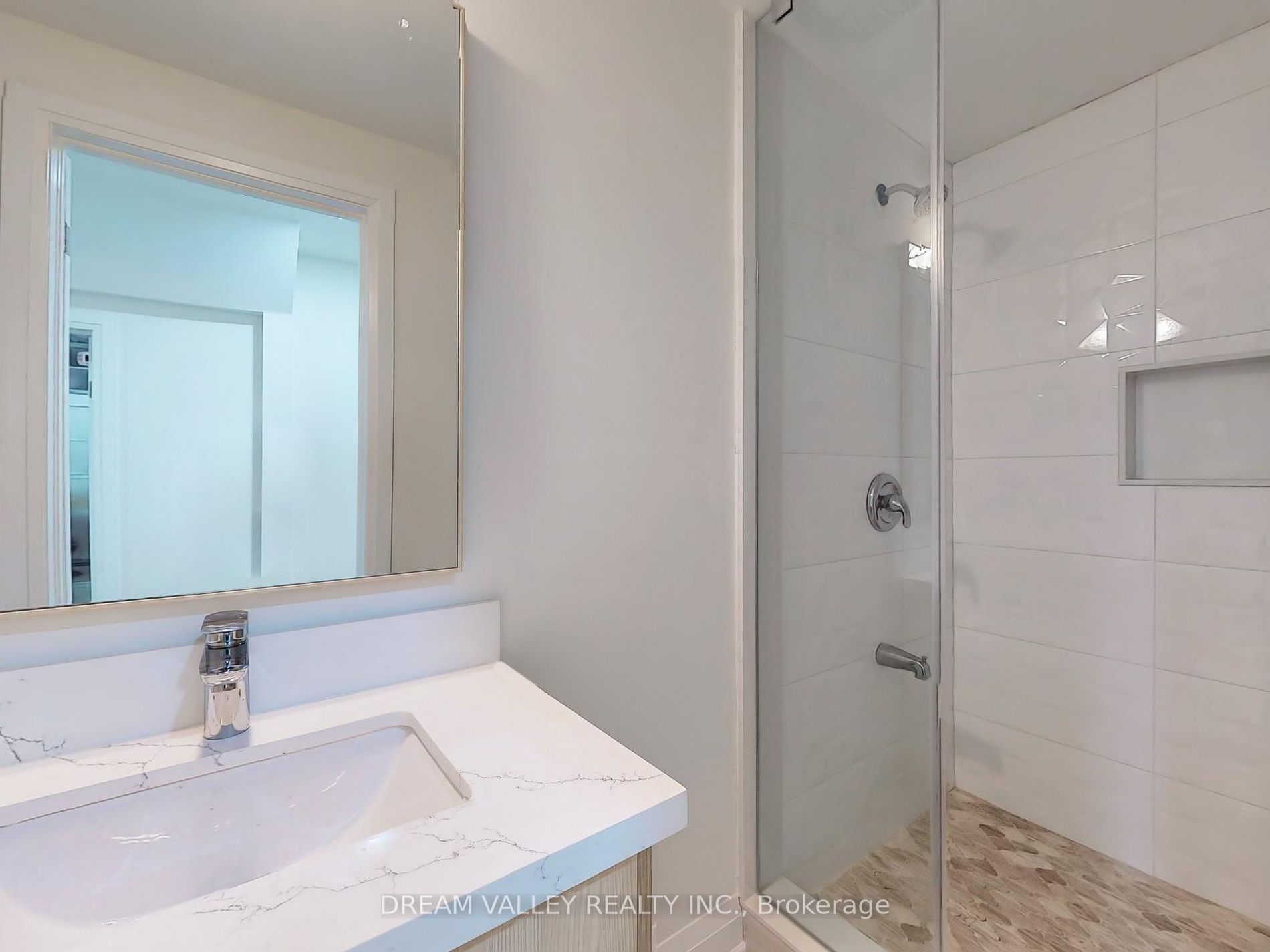 109B Heale Ave