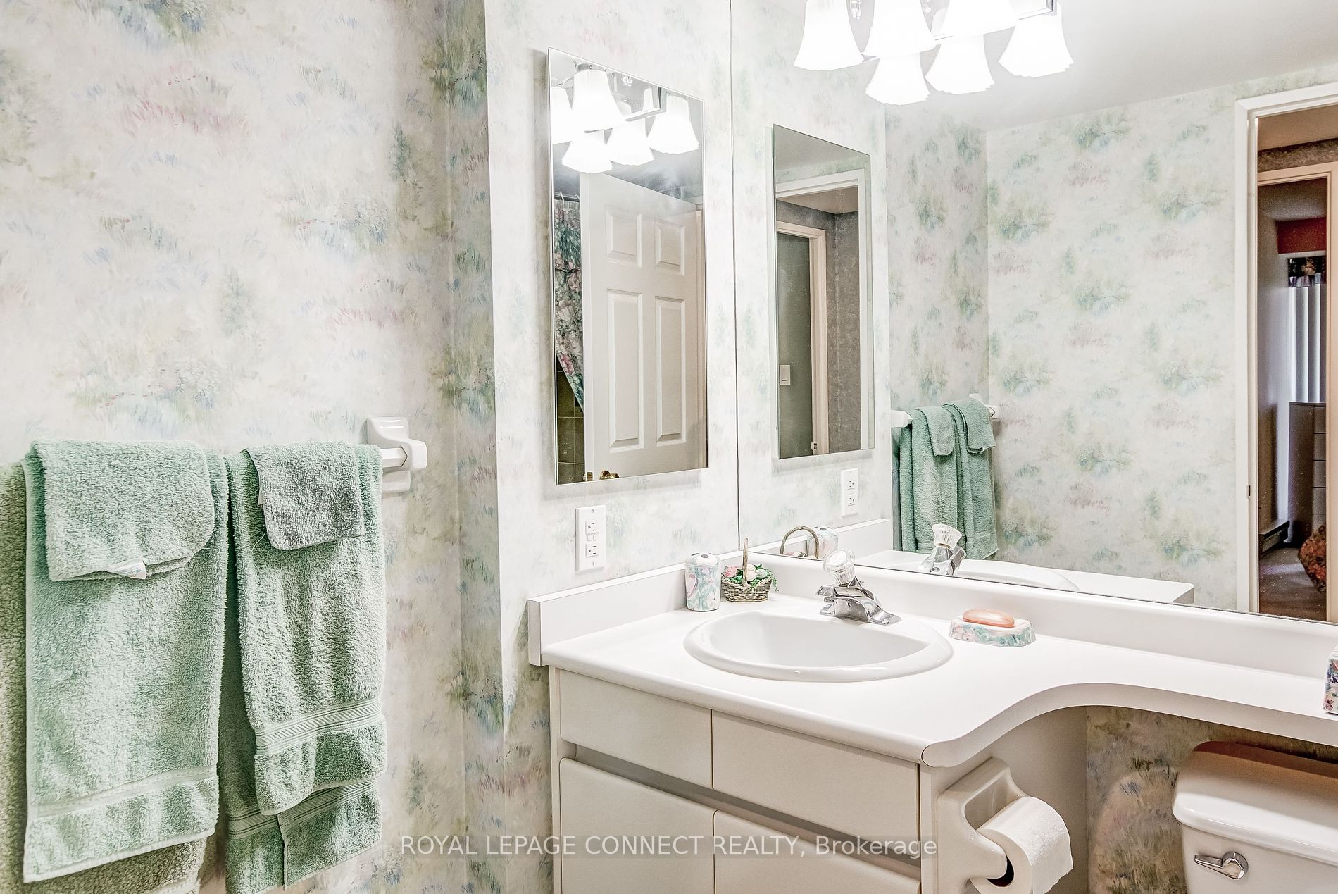 10 Guildwood Pkwy, #722