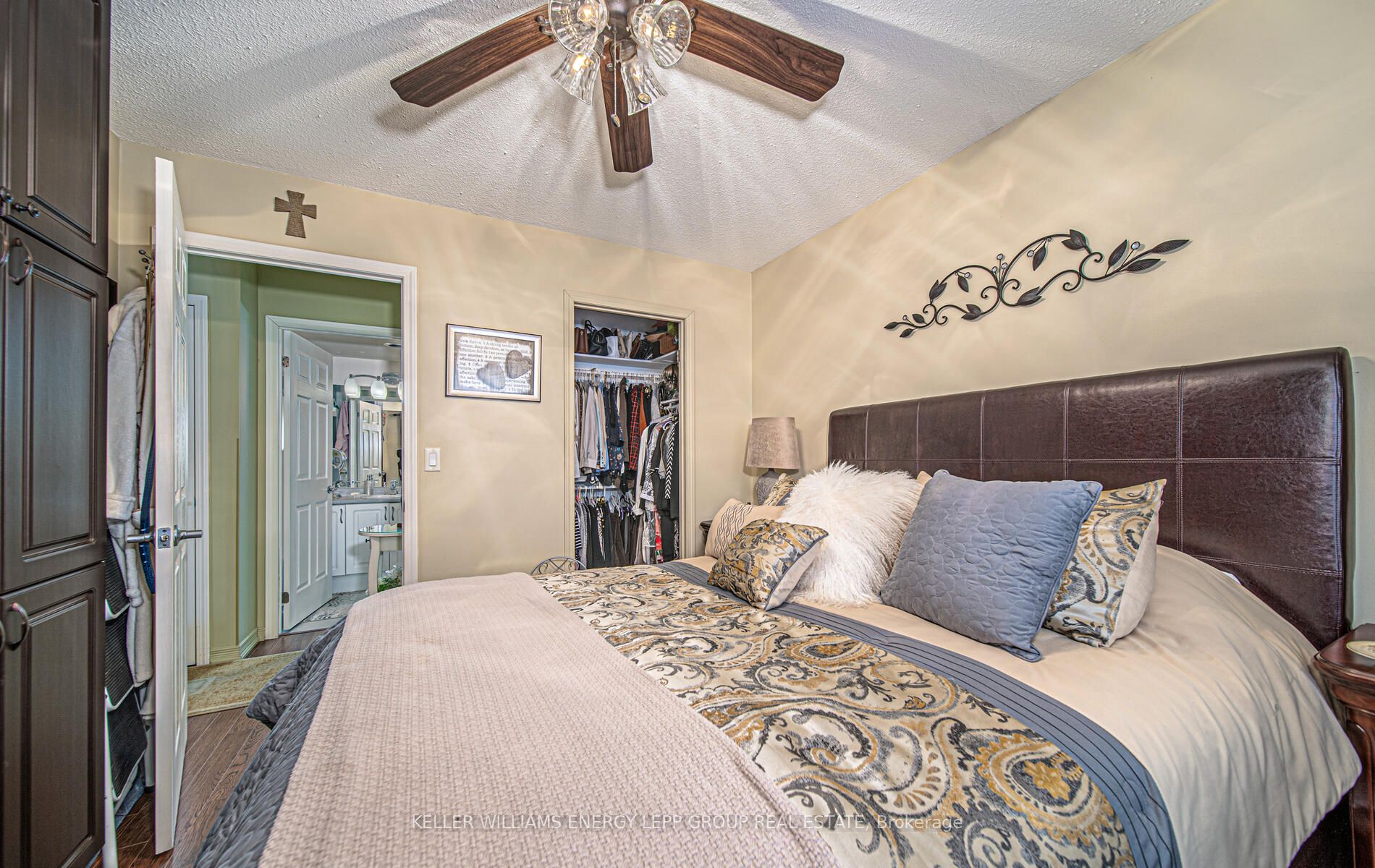 61 Clarington Boulevard #102
