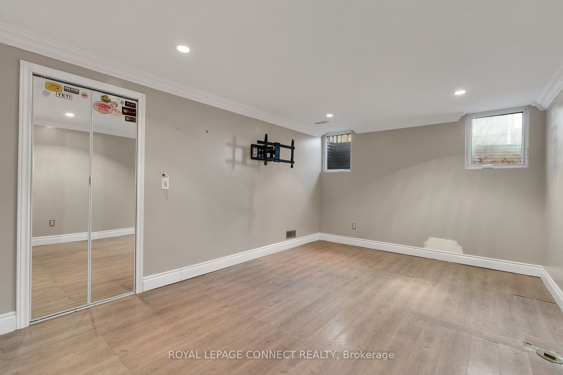 365 Fralicks Beach Rd