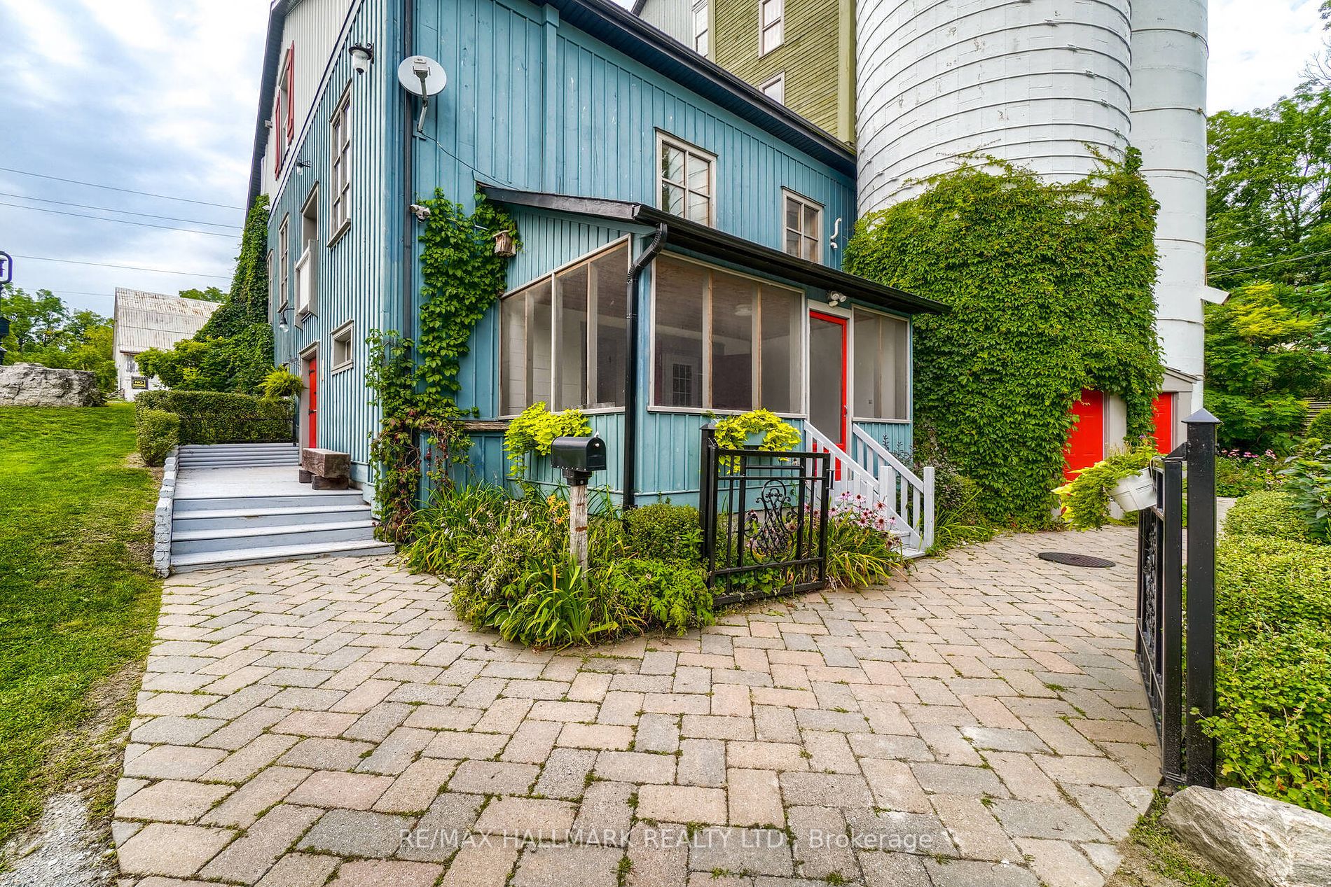 425 Whitevale Road