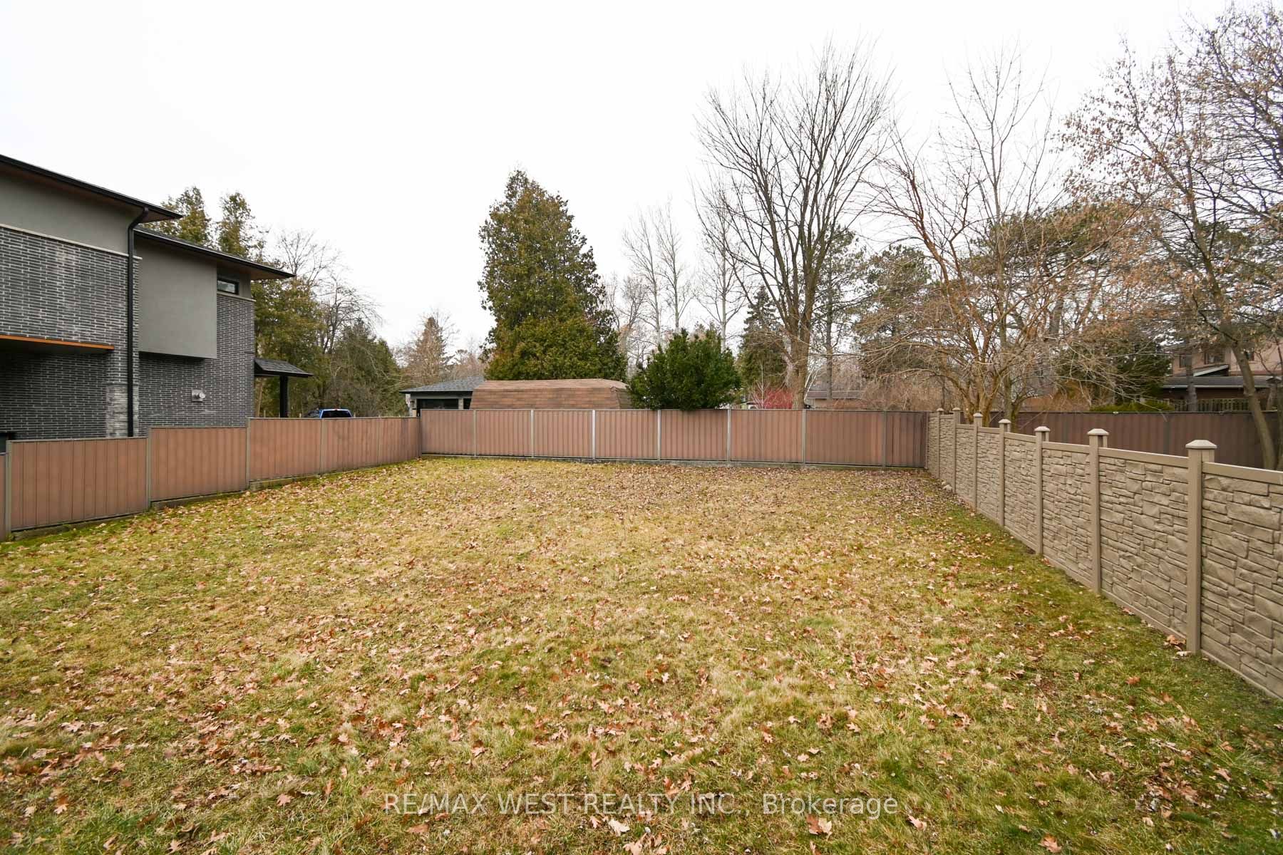 496 Rouge Hills Dr