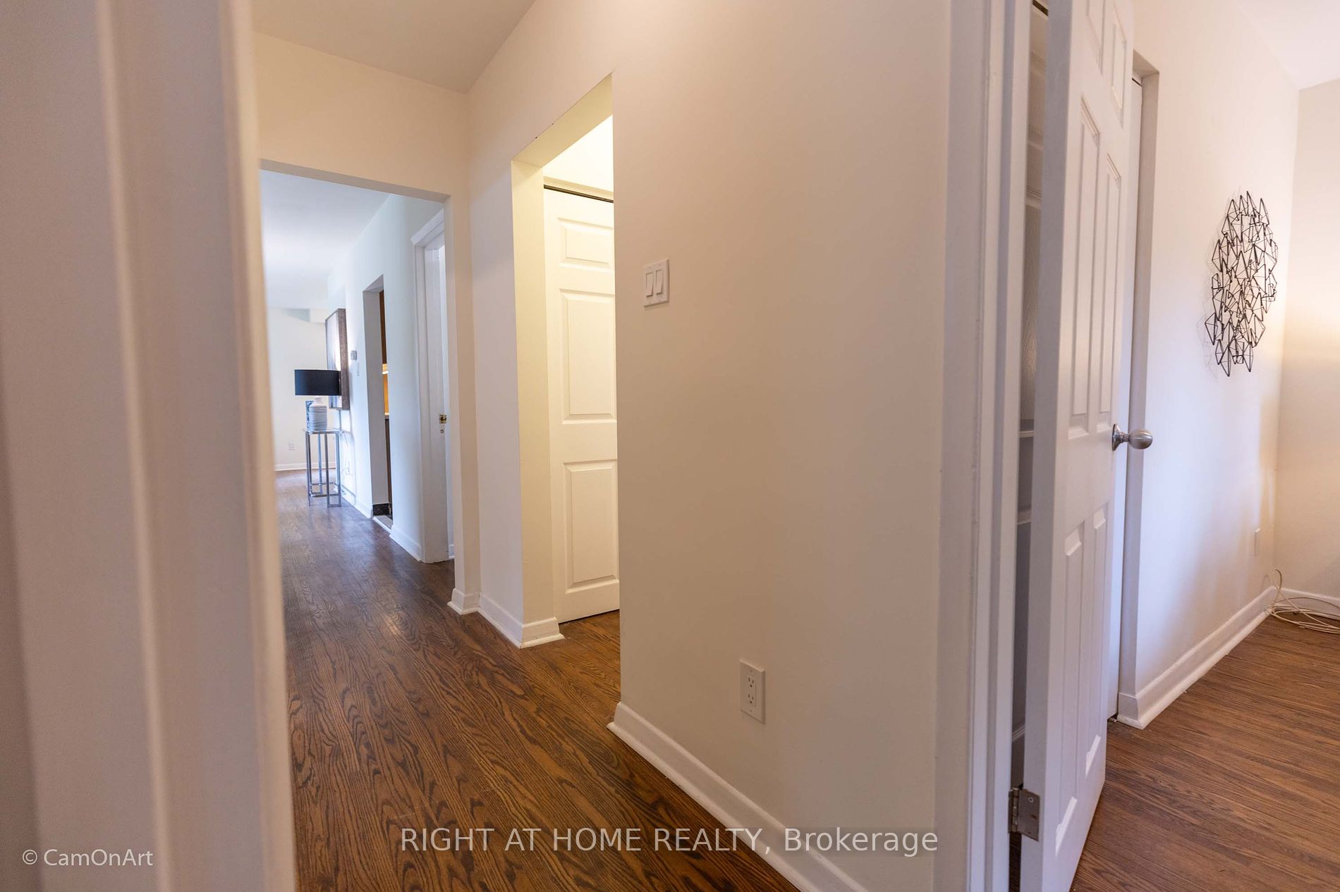 1 Lyncroft Dr
